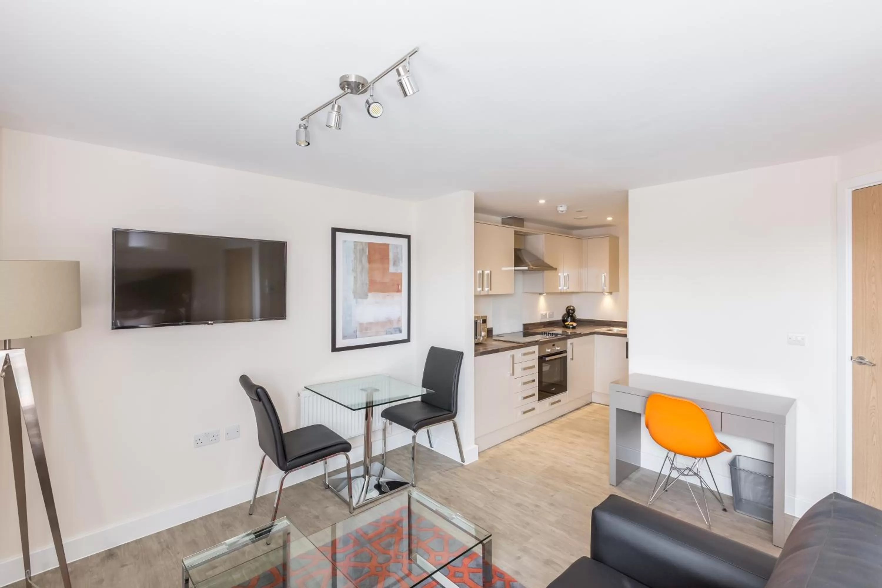 Dining area, Kitchen/Kitchenette in House of Fisher - Central Gate