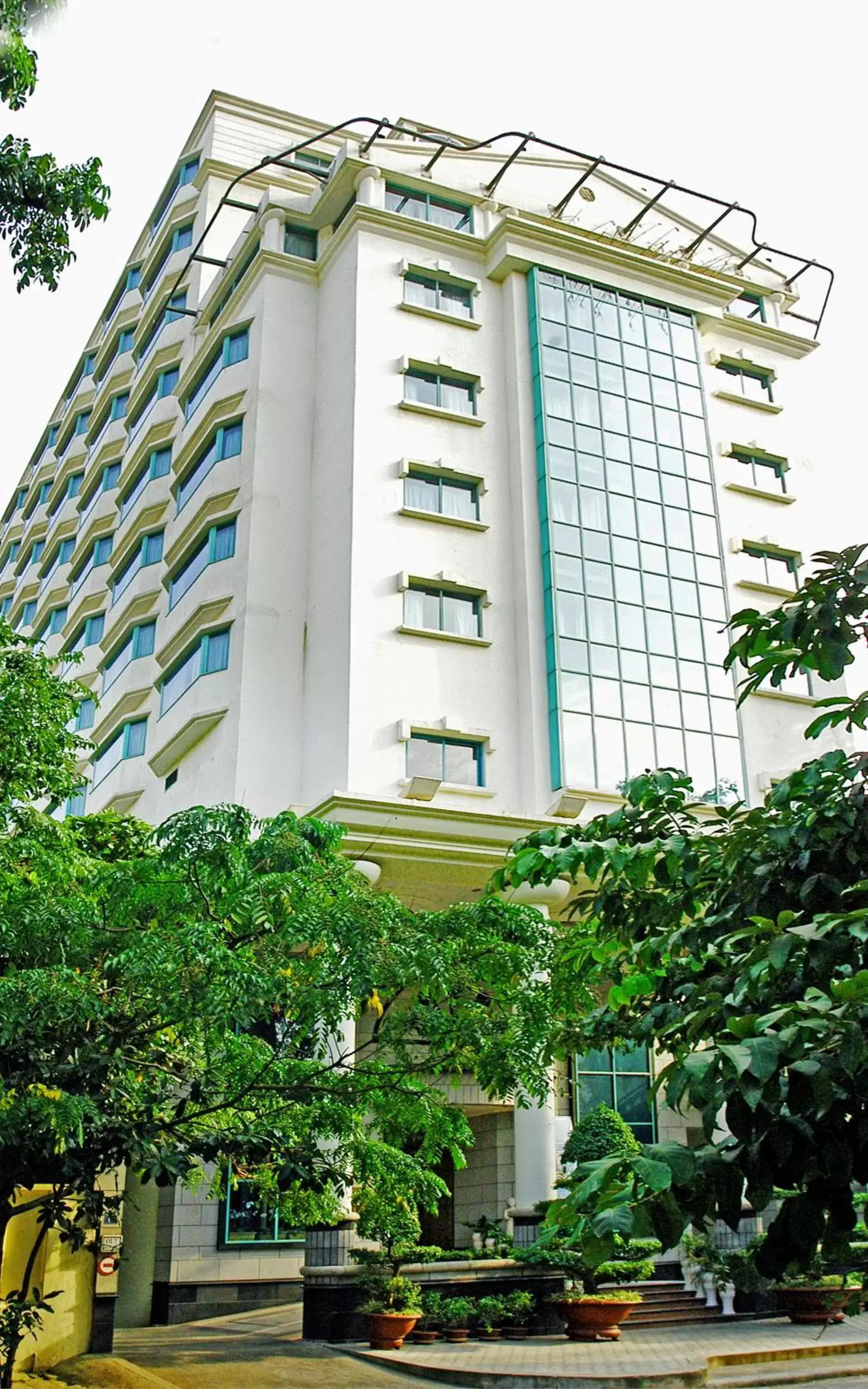 Facade/entrance, Property Building in Sunway Hotel Hanoi