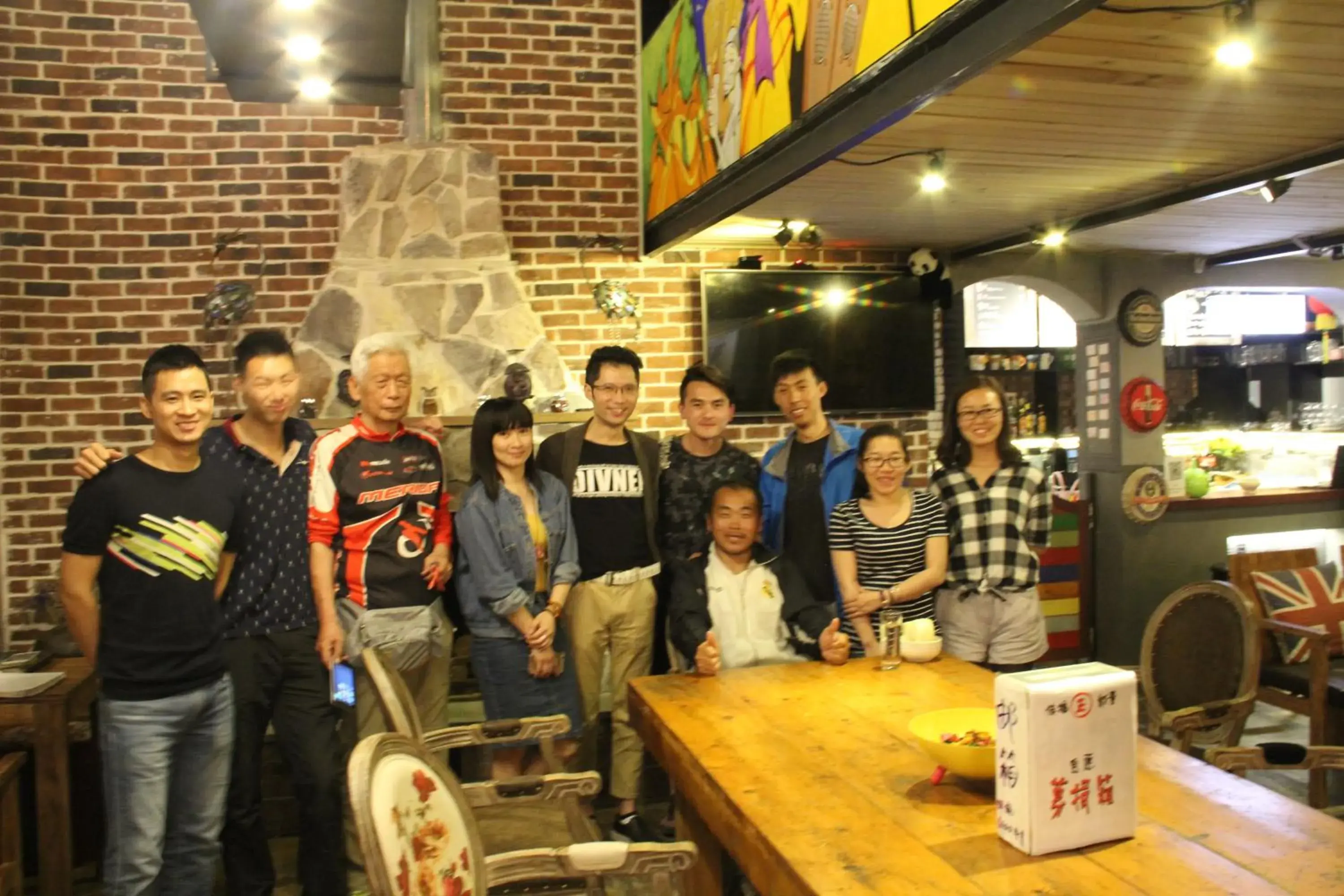 Guests in Chengdu Dreams Travel International Youth Hostel