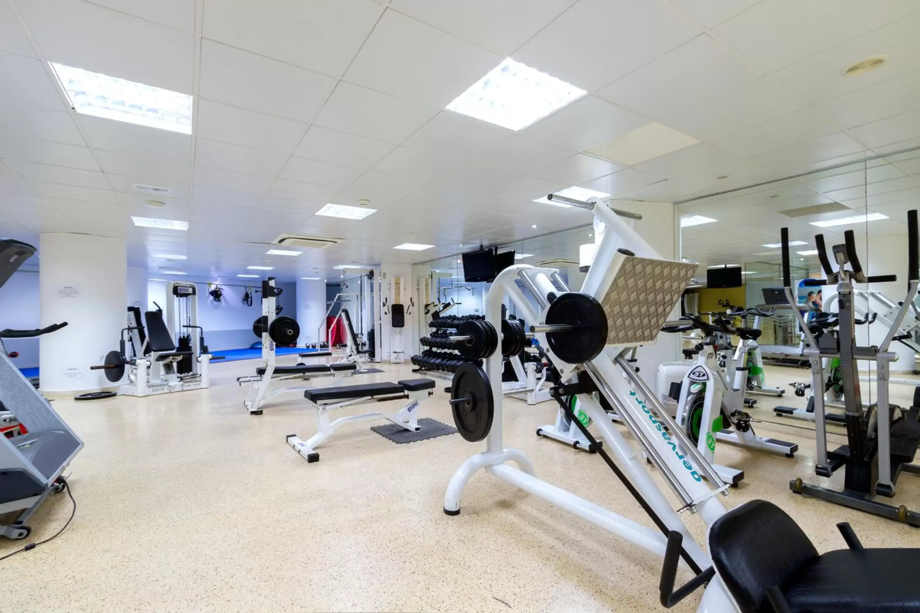 Fitness centre/facilities, Fitness Center/Facilities in Duvabitat Apartments