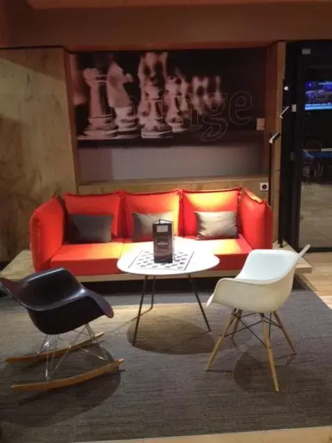 Lounge or bar, Seating Area in ibis Epinal Centre