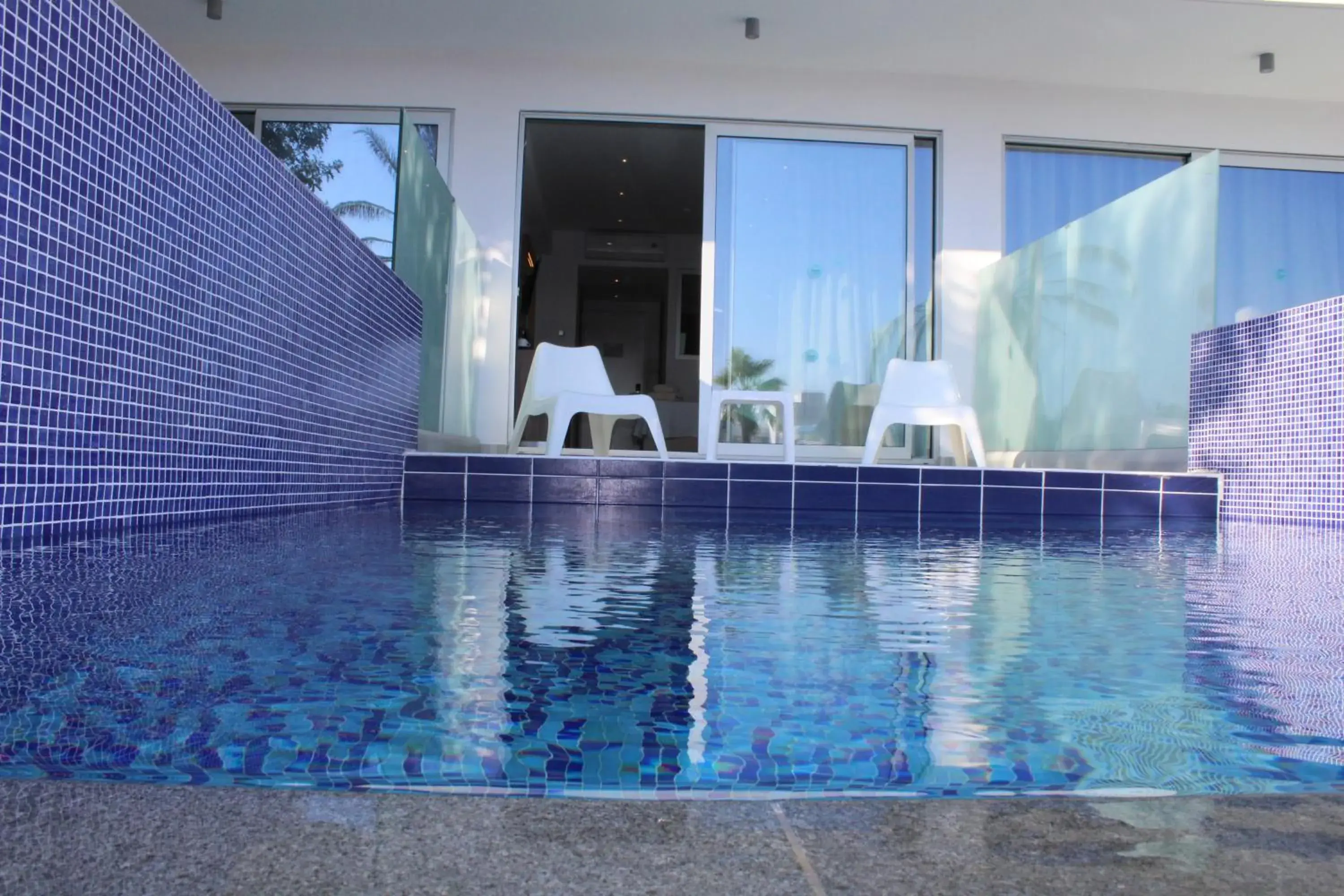 Balcony/Terrace, Swimming Pool in Fedrania Gardens Hotel