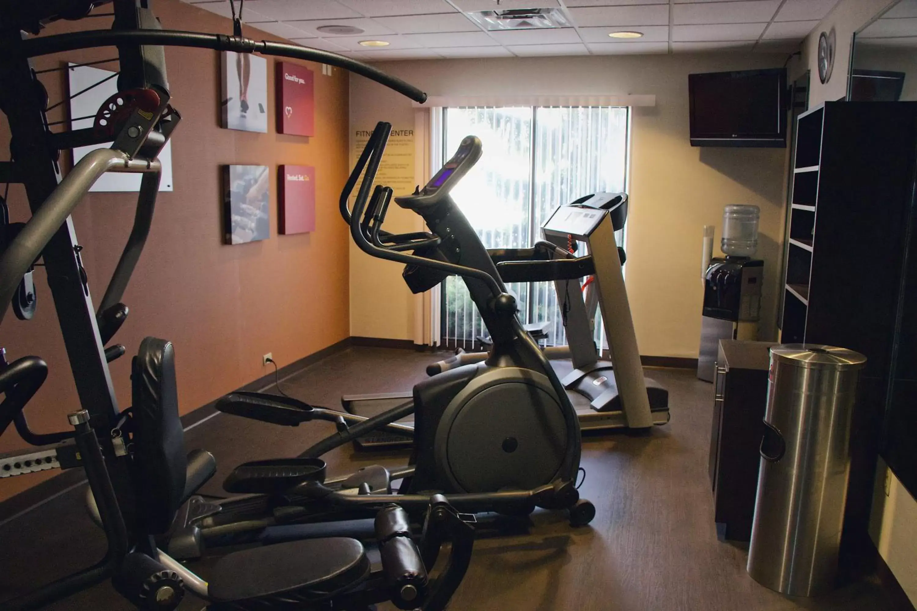 Fitness centre/facilities, Fitness Center/Facilities in Comfort Suites Edinboro