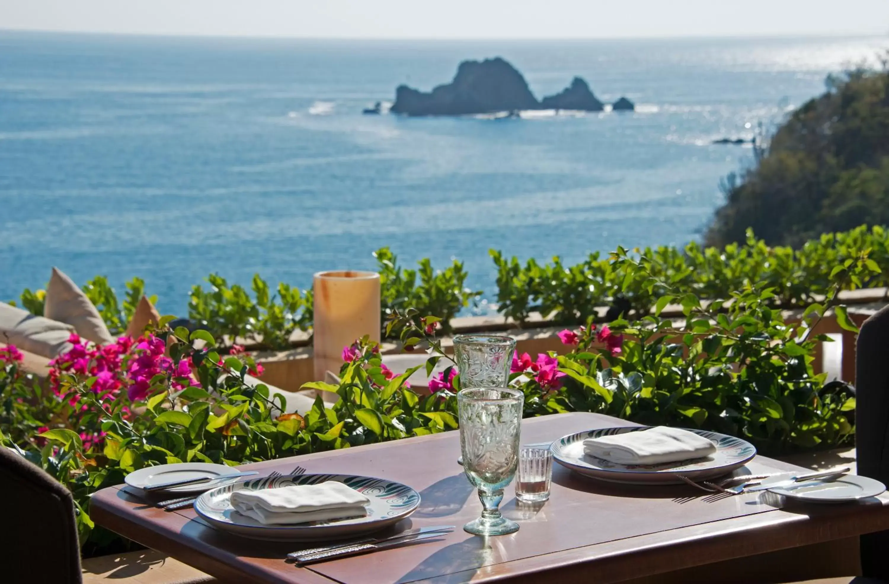 Breakfast in Cala de Mar Resort & Spa Ixtapa Breakfast in Cala de Mar Resort & Spa Ixtapa