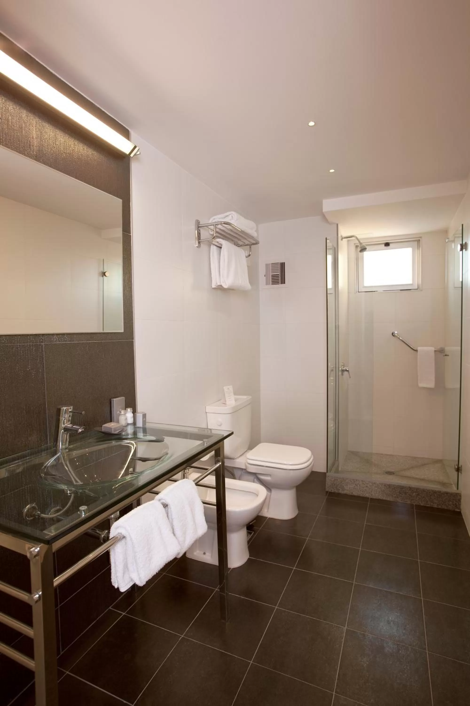 Bathroom in Regency Rambla Design Apart Hotel