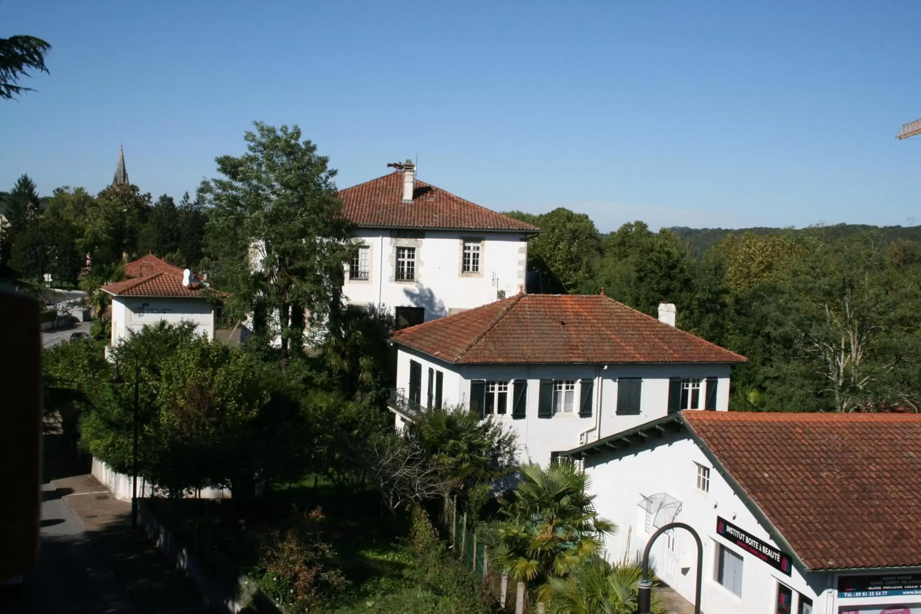 Nearby Landmark in Chambres d'Hôtes Ene Gutizia