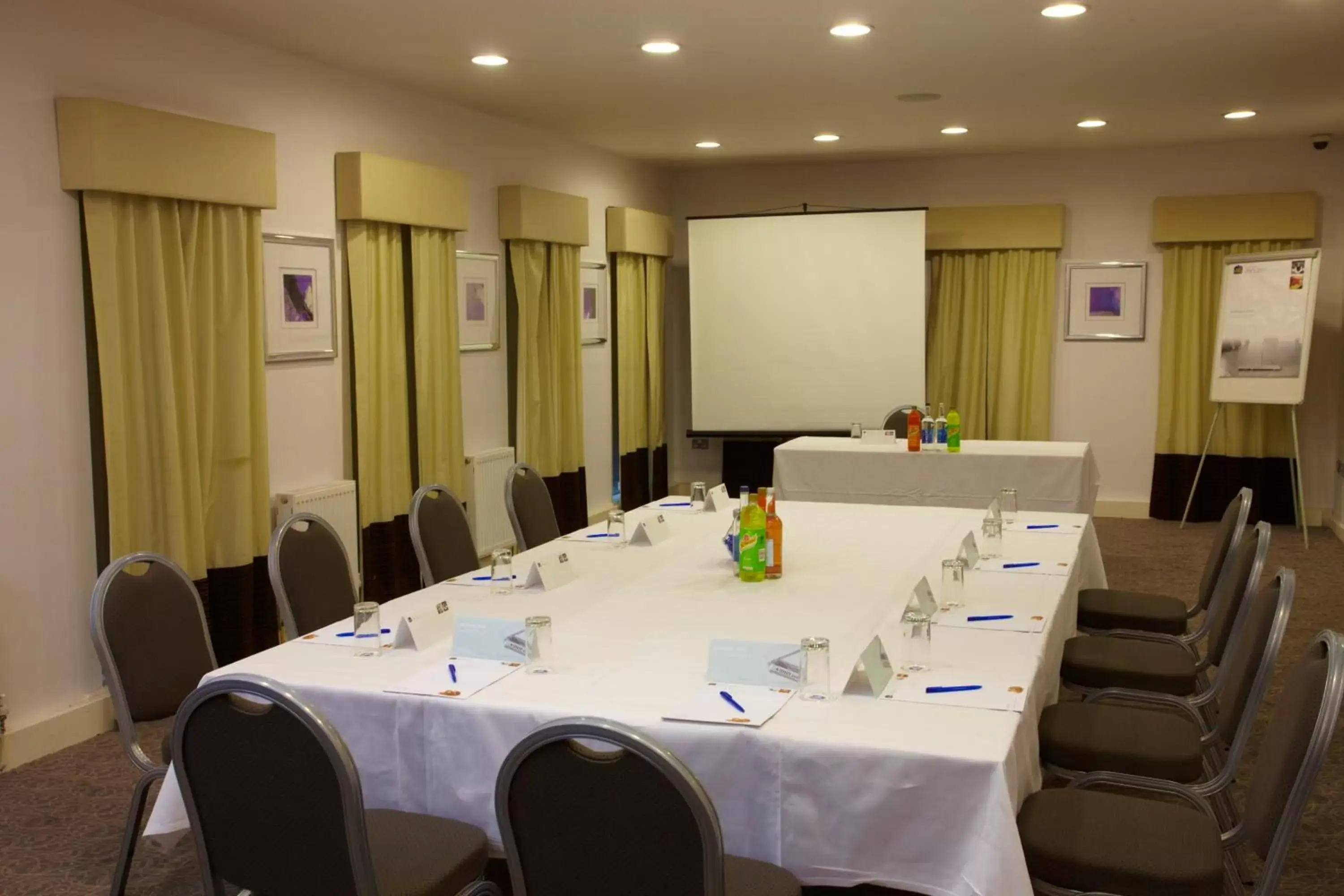 Business facilities in Holiday Inn - Manchester - Oldham, an IHG Hotel