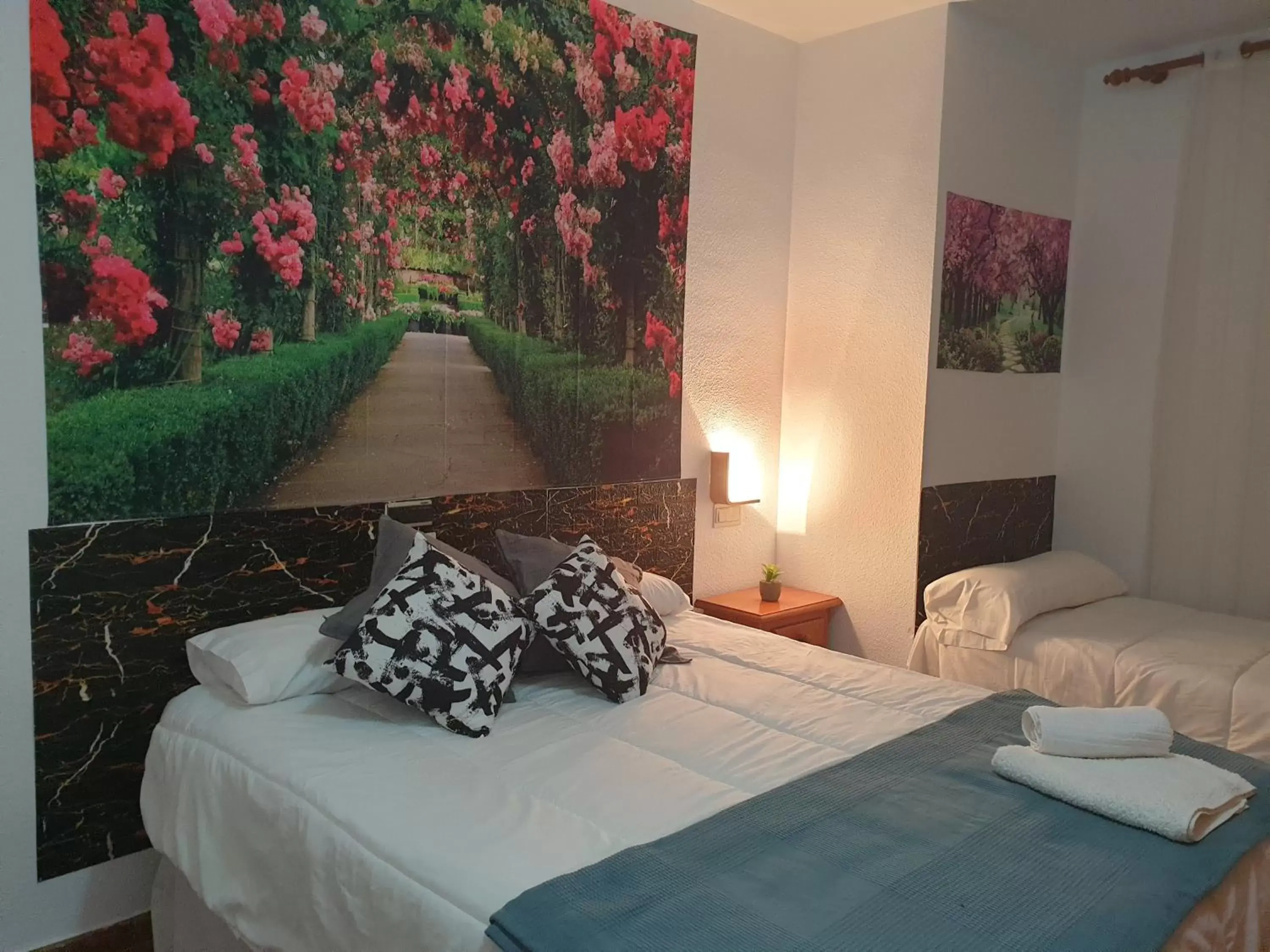 Bed in Hotel Al-Ándalus, en Cazorla Comarca