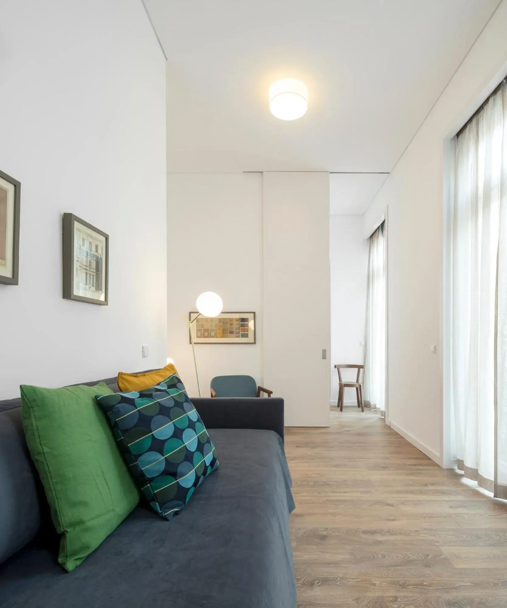 Bedroom, Seating Area in Lisbon Serviced Apartments - Chiado Emenda