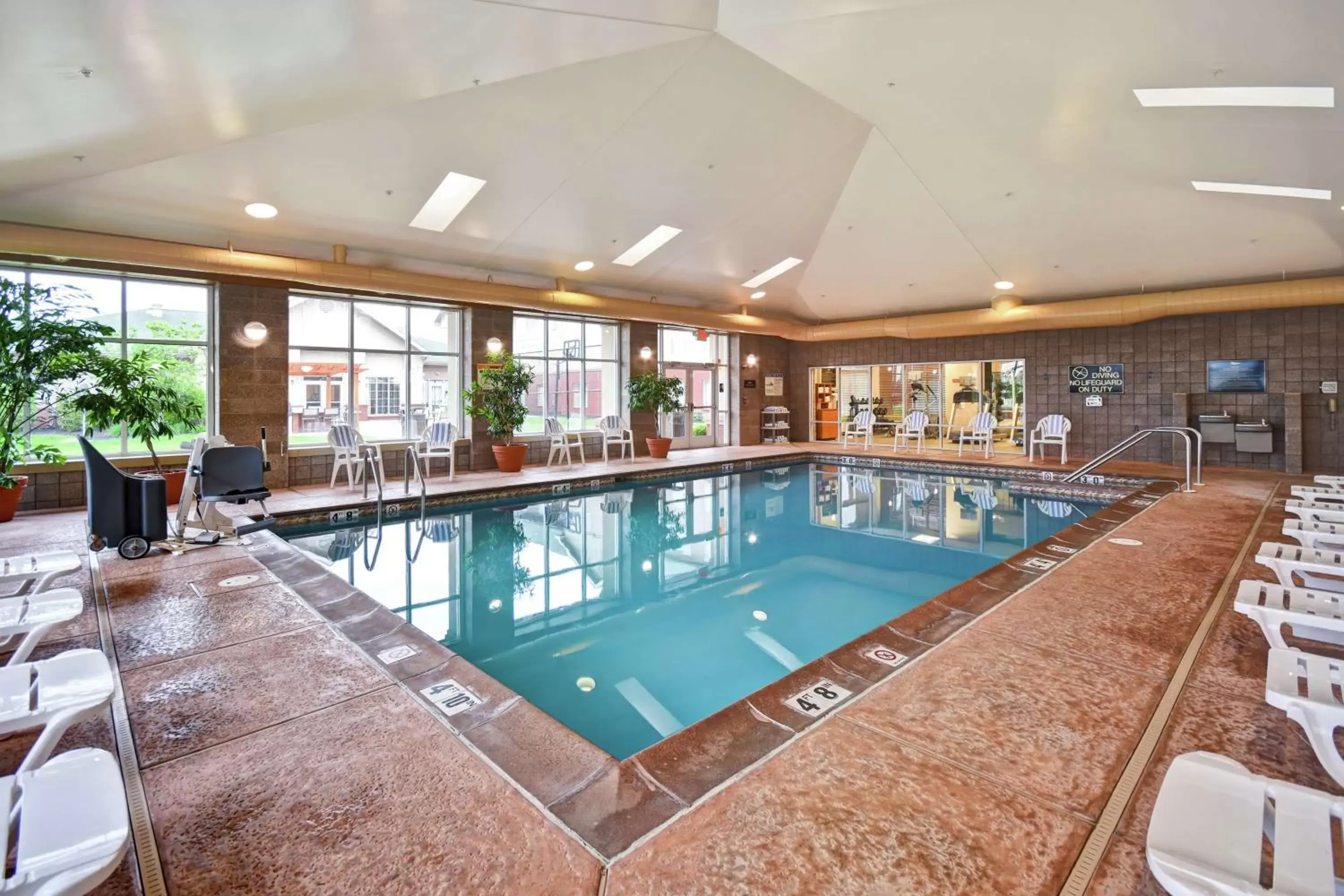Pool view, Swimming Pool in Homewood Suites by Hilton Lancaster