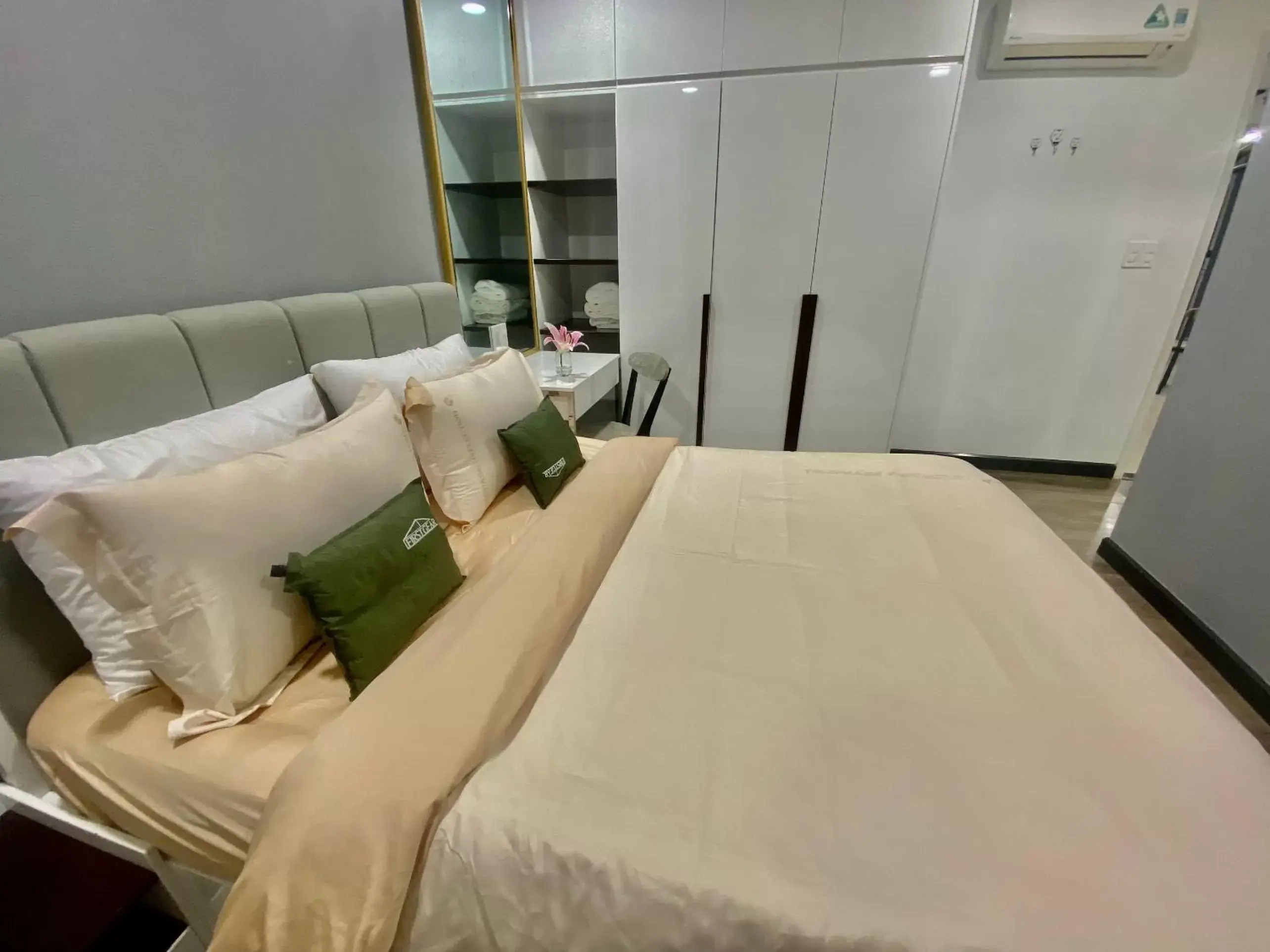 Apartment with Balcony in Convinia Apartment Apartment with Balcony in Convinia Apartment