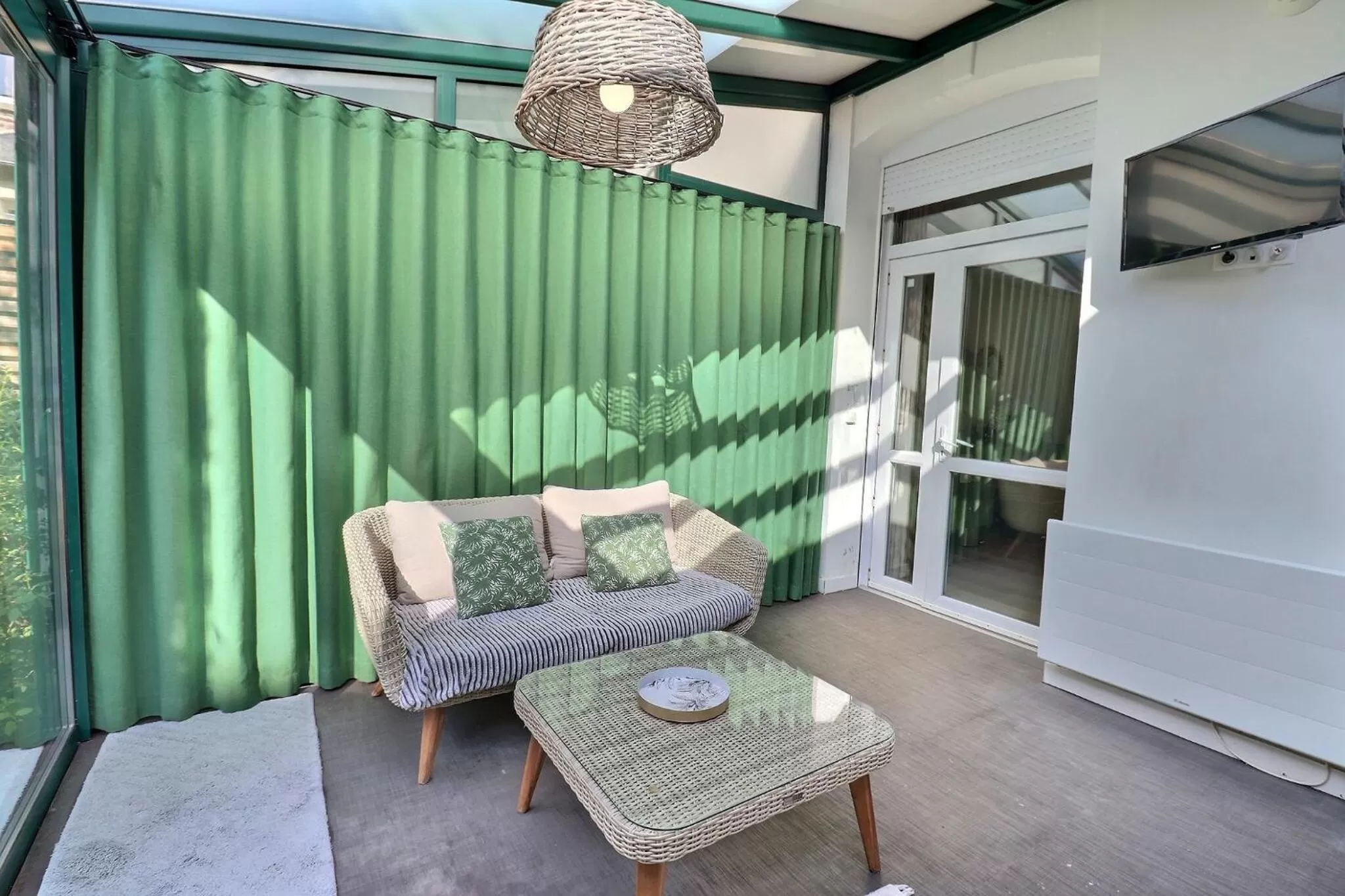 Living room in Garden Hotel Rennes Centre Gare