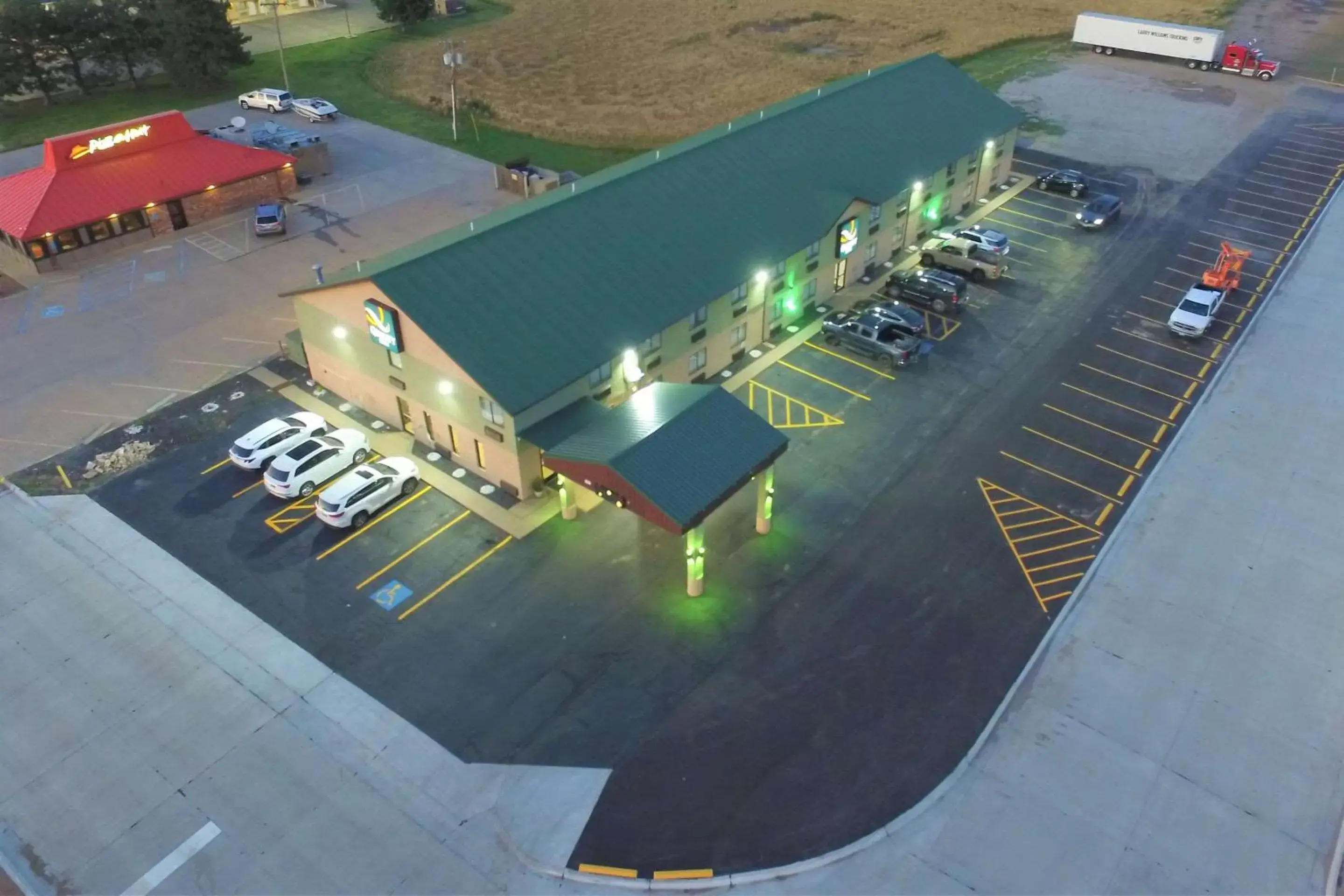 Property building, Bird's-eye View in Quality Inn