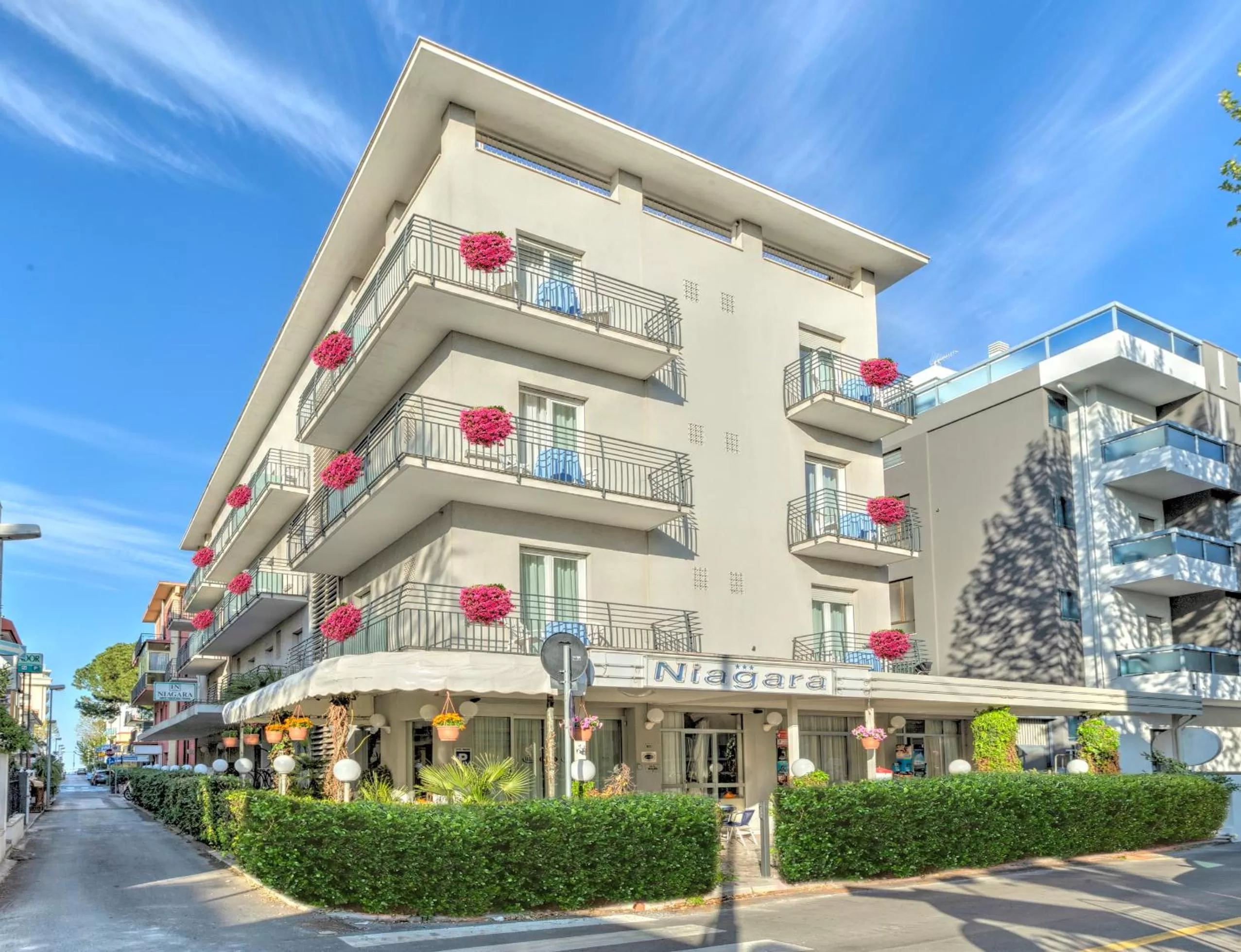 Property building in Hotel Niagara Riccione