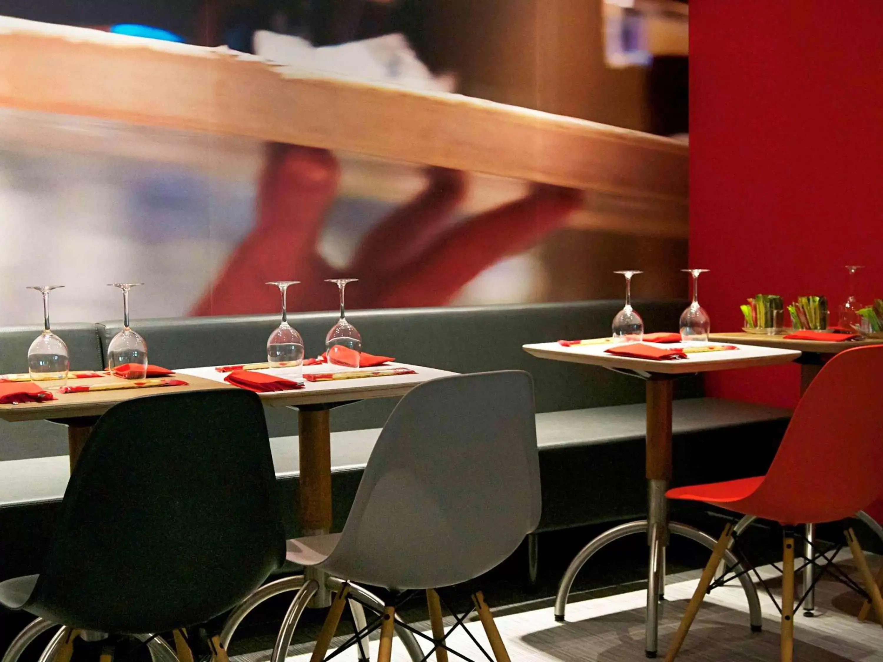 Restaurant/Places to Eat in Hotel ibis Lisboa Saldanha
