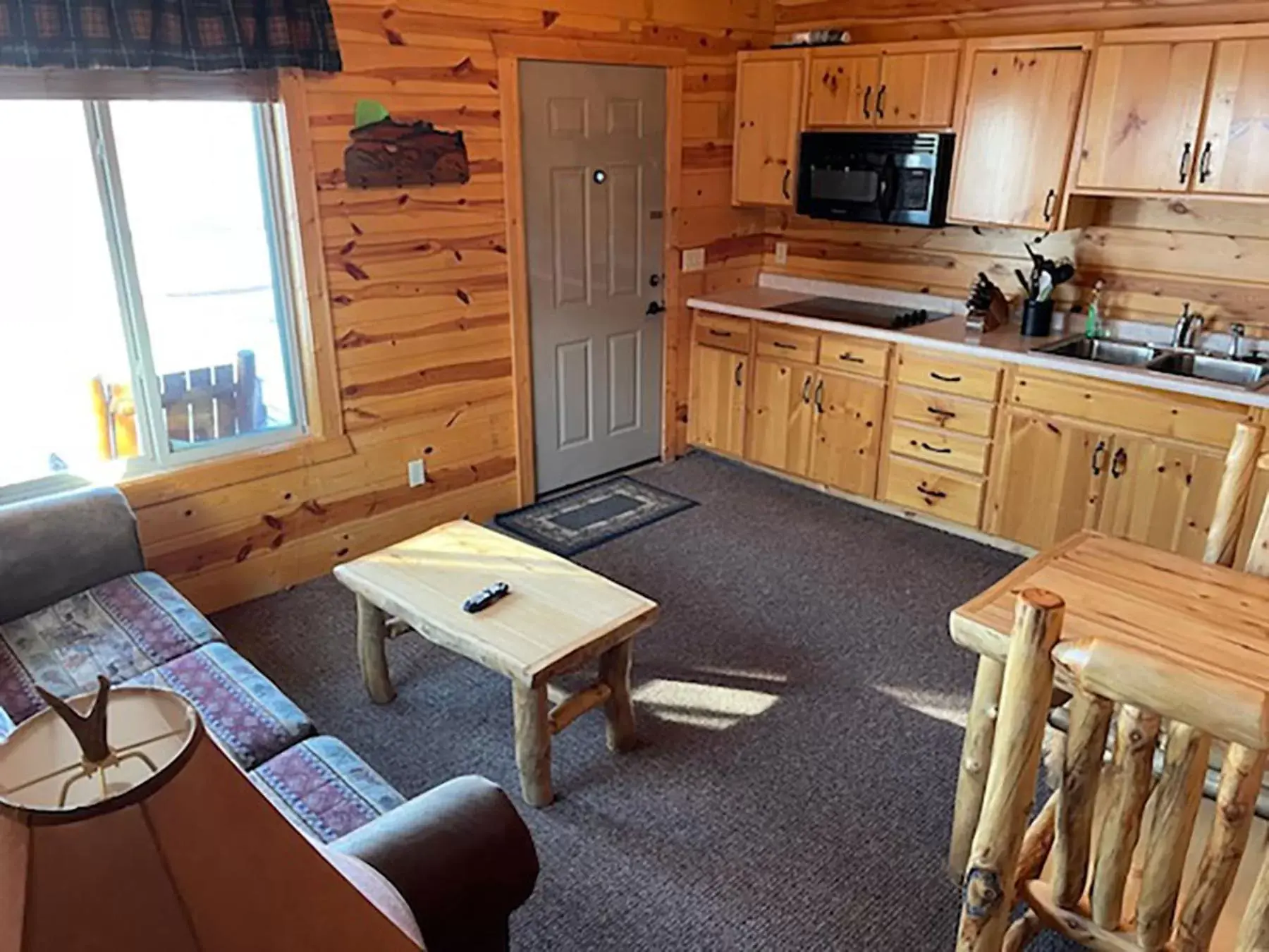 Kitchen or kitchenette, Kitchen/Kitchenette in Badlands Frontier Cabins