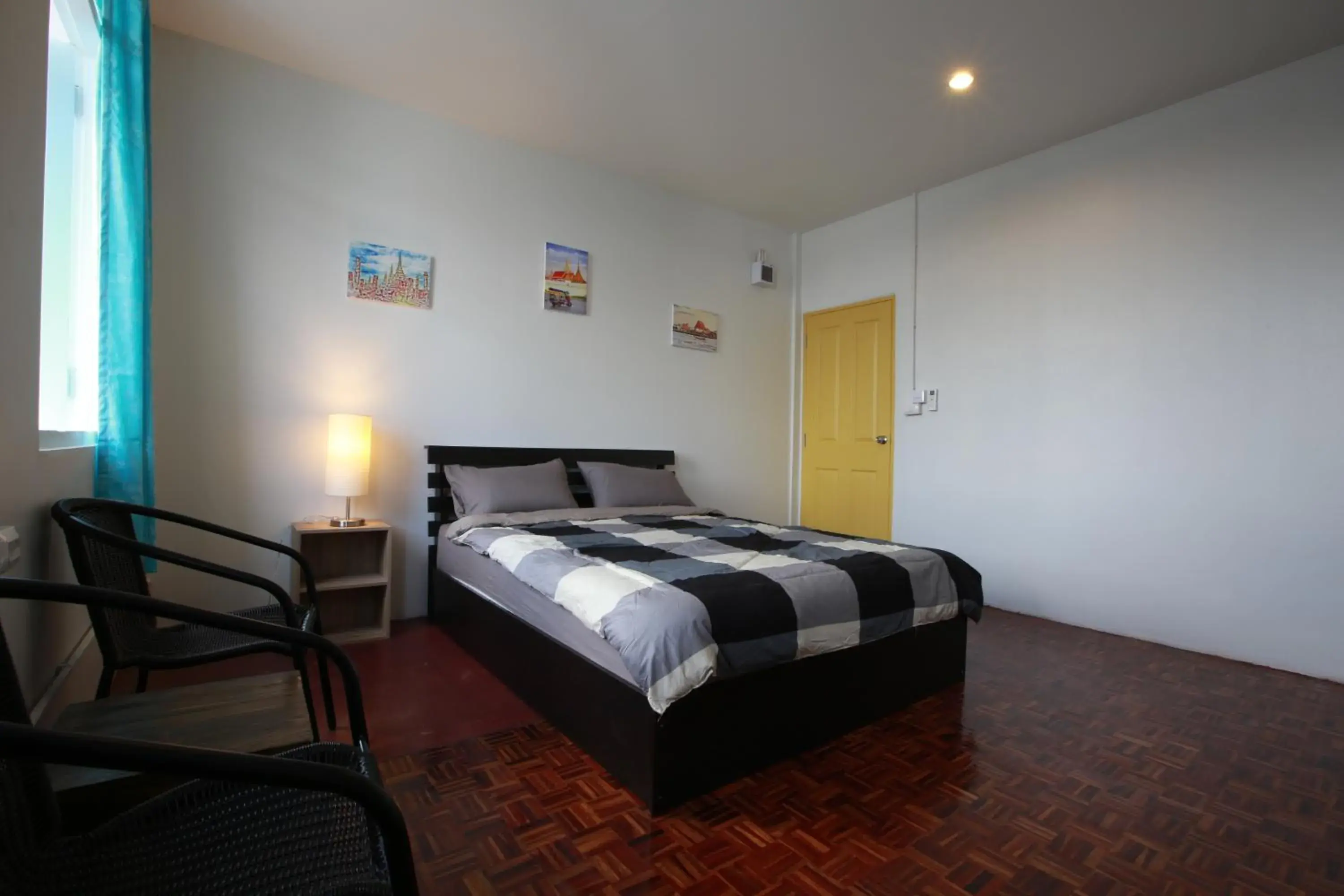 Bedroom, Bed in Zee Thai Hostel