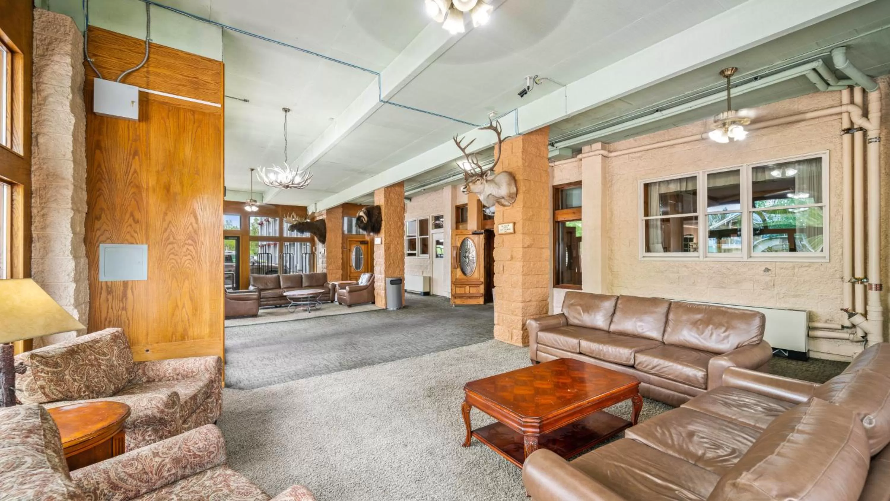 Lobby or reception in Clarion Hotel & Suites Fairbanks near Ft Wainwright