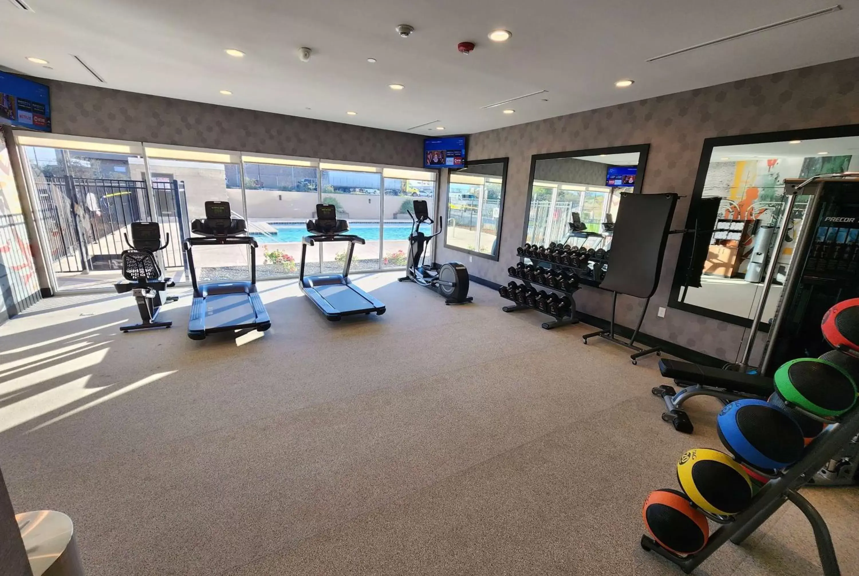 Fitness centre/facilities, Fitness Center/Facilities in La Quinta Inn & Suites by Wyndham Del Rio