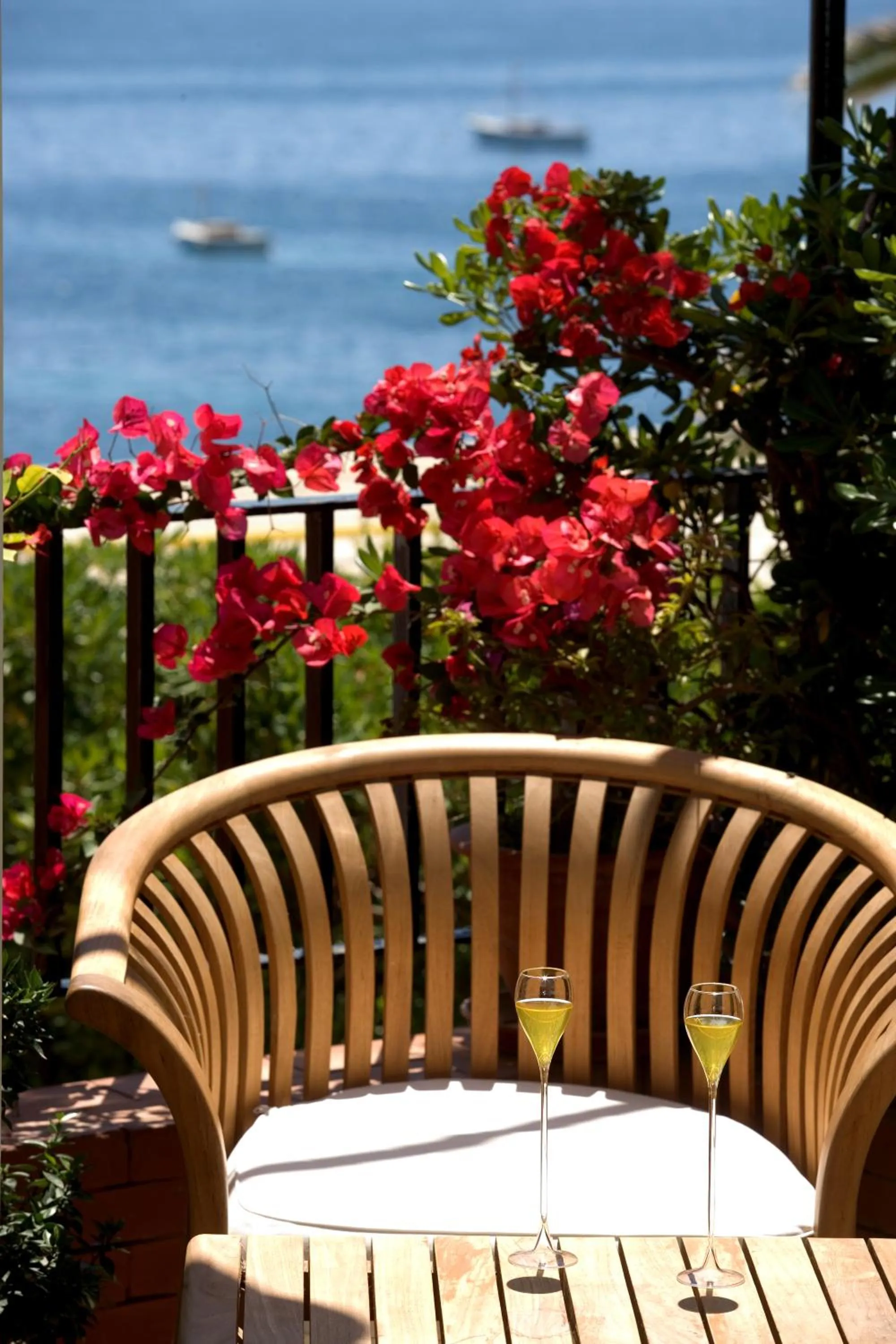 Restaurant/places to eat in Taverna Del Capitano