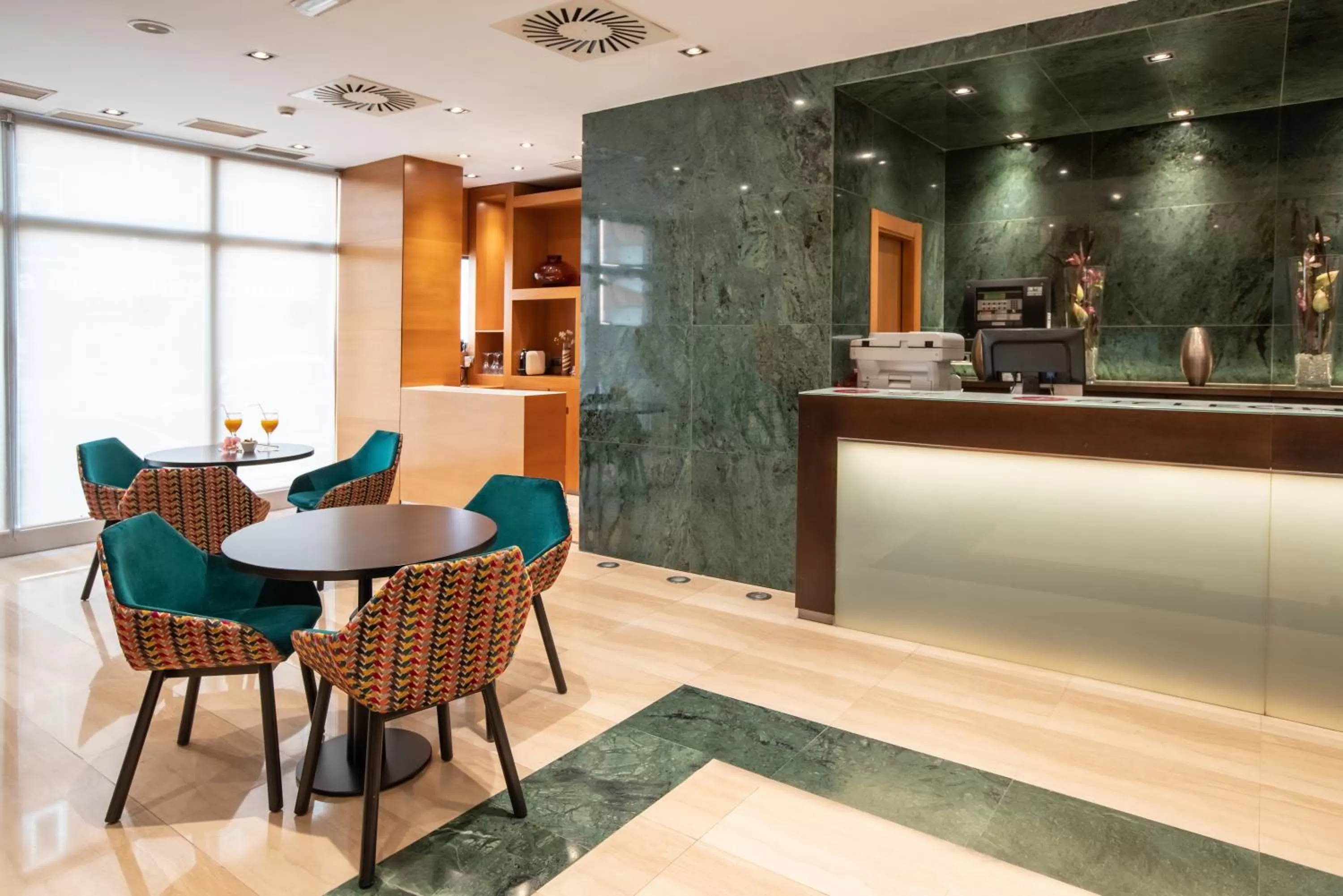 Lobby or reception in Exe León