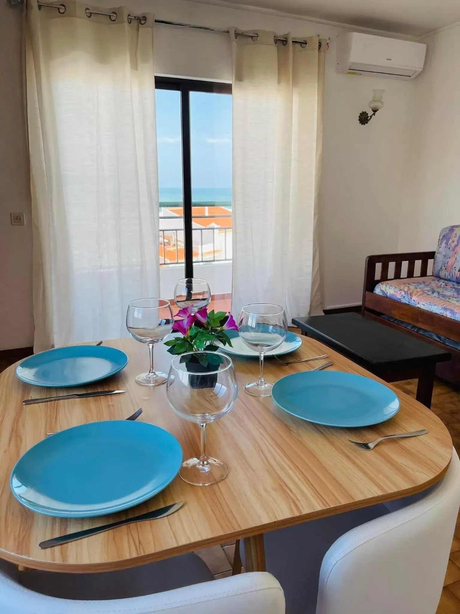 Dining Area in Casa Do Canto