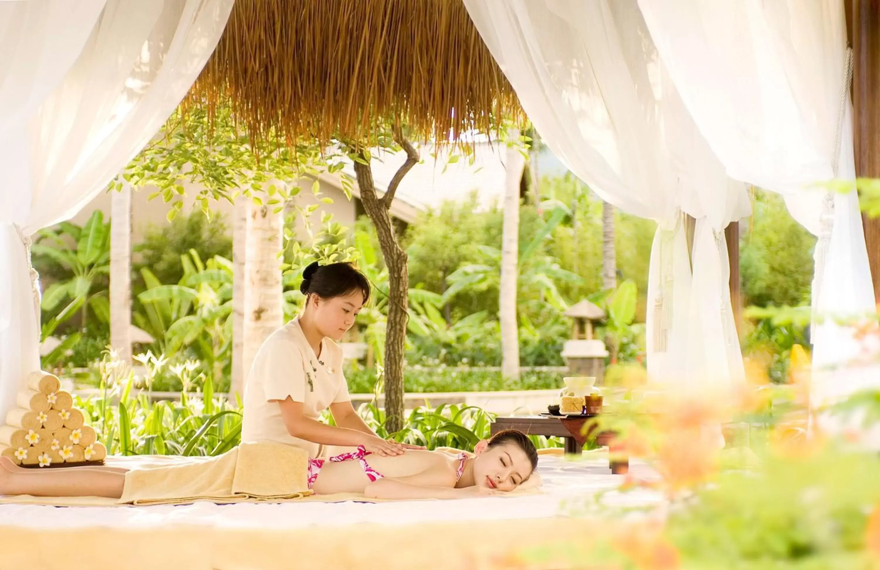 Spa and wellness centre/facilities in Hilton Sanya Yalong Bay Resort & Spa