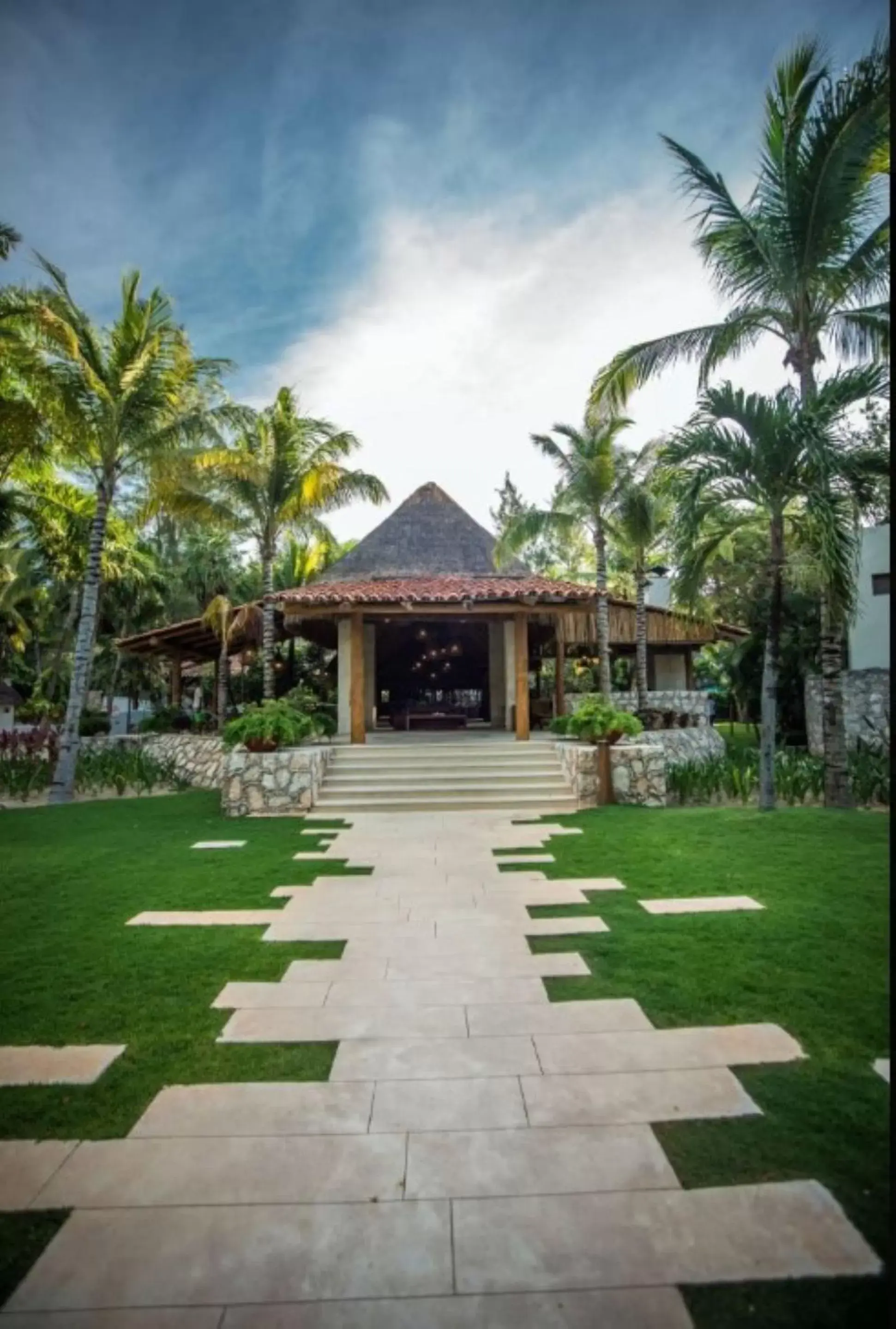 Lobby or reception, Property Building in Mahekal Beach Front Resort & Spa