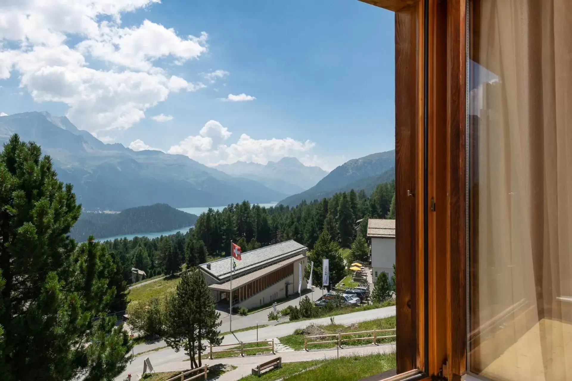 View (from property/room), Mountain View in Berghotel Randolins