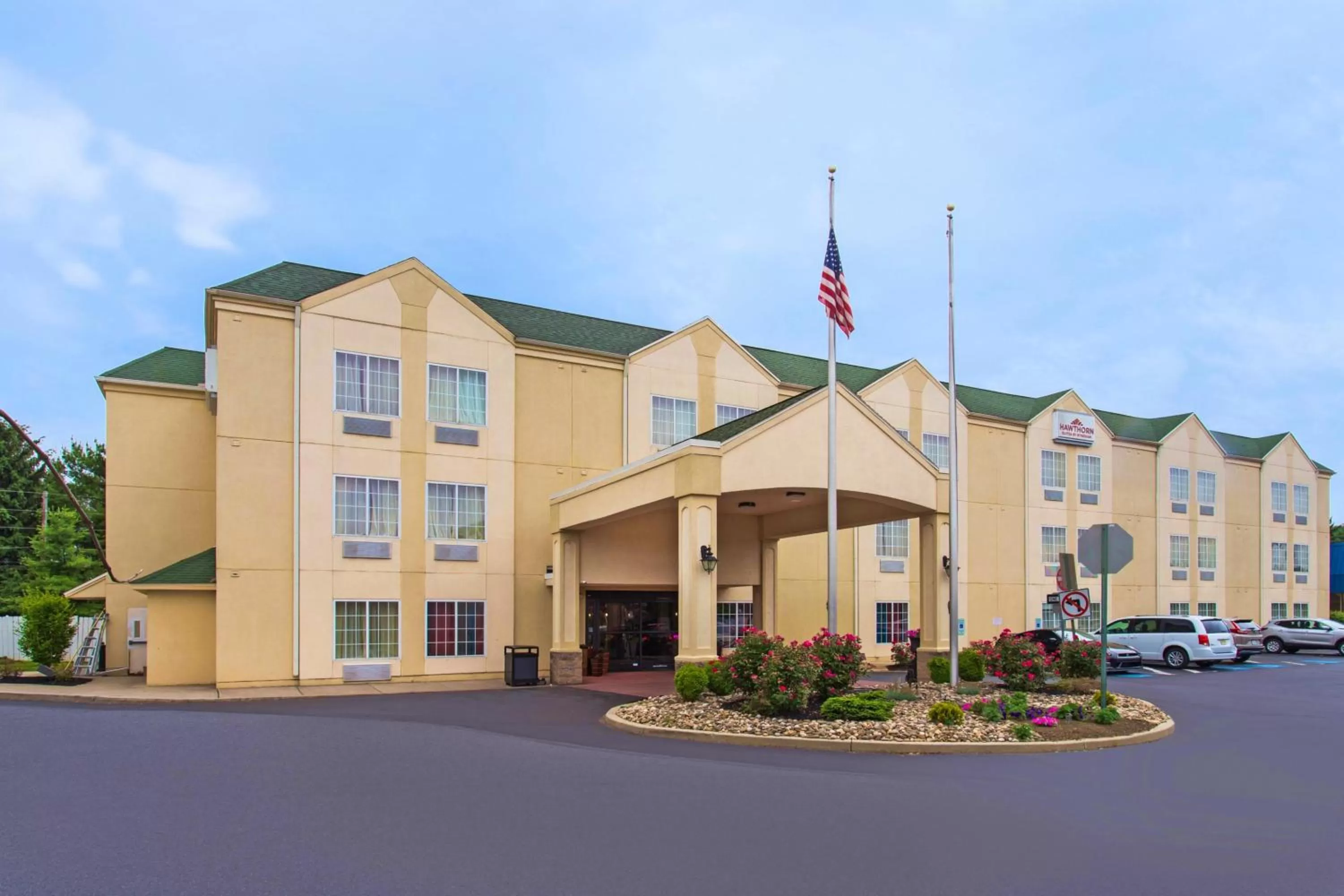 Property building in Hawthorn Suites by Wyndham Allentown-Fogelsville