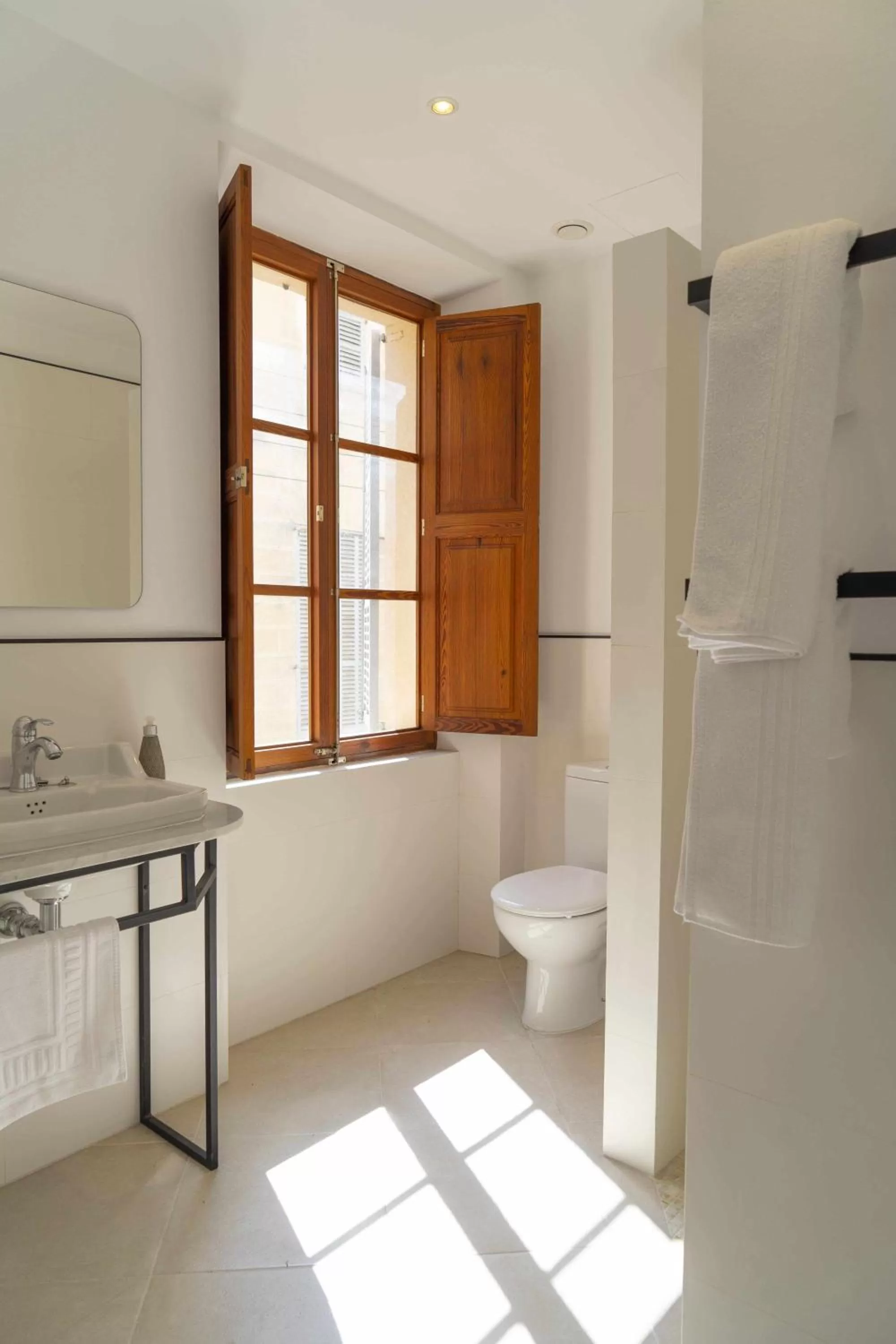 Shower, Bathroom in Atrium Suites Mallorca