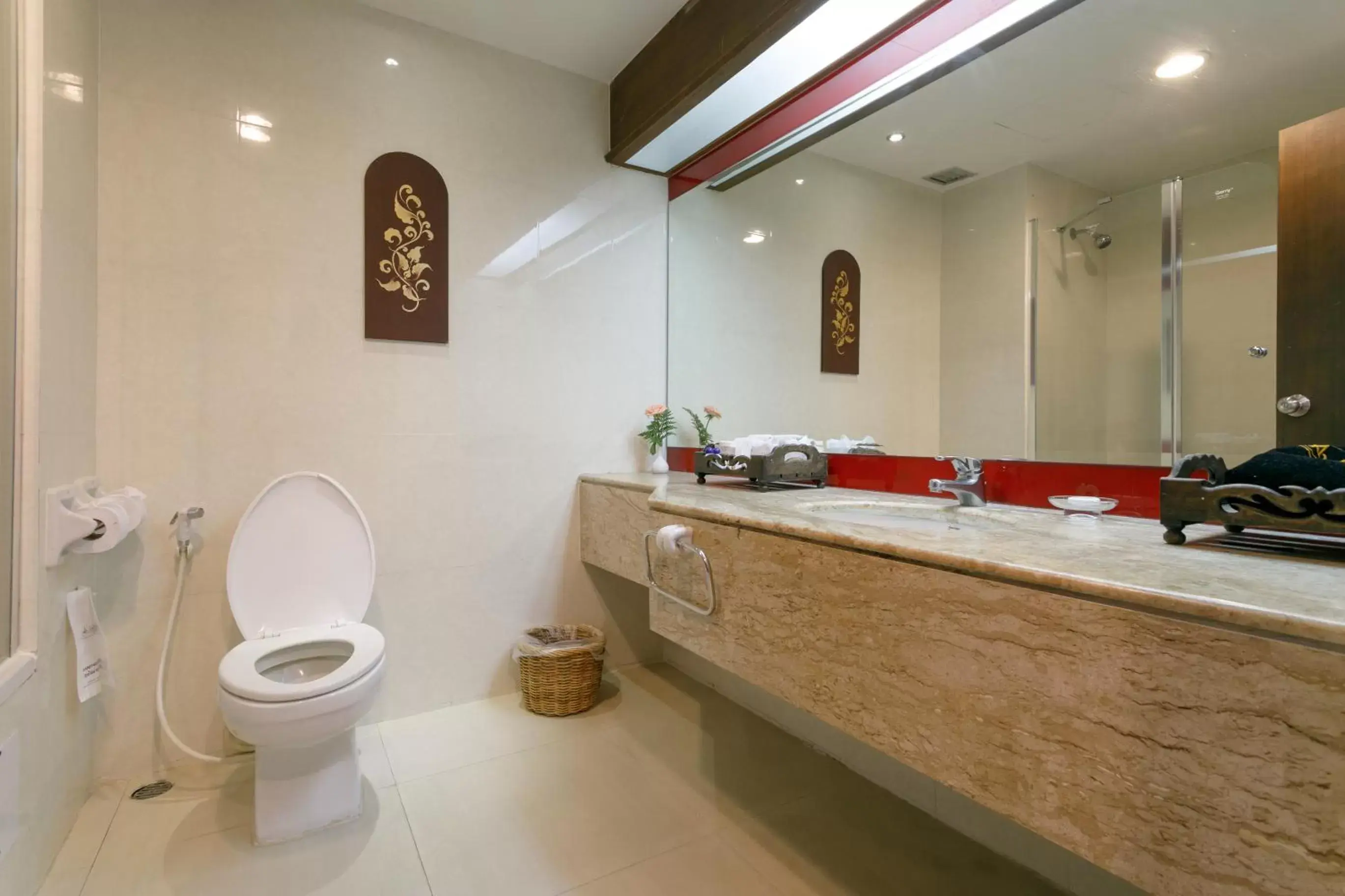 Bathroom in Amora Thapae Hotel Chiang Mai