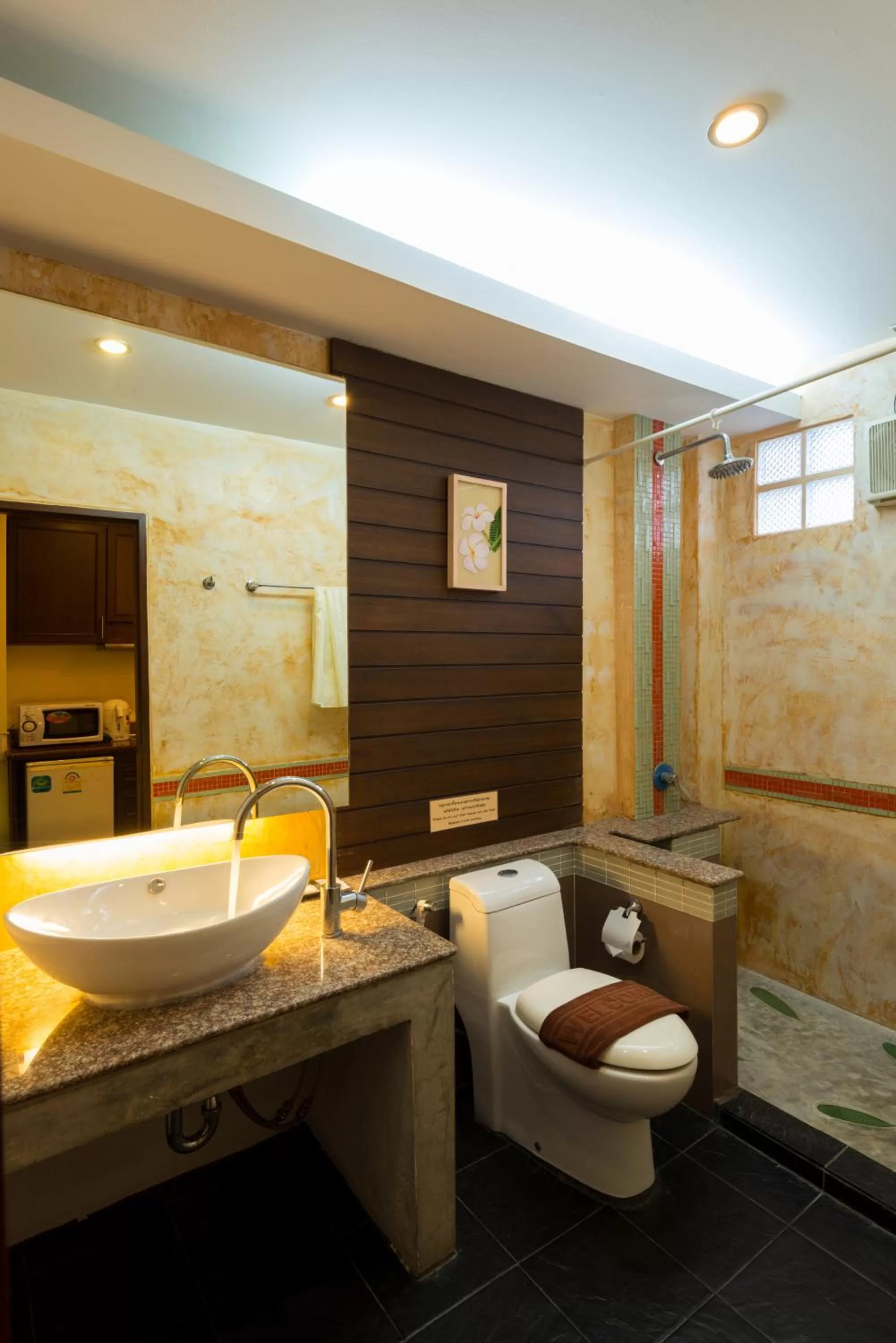 Shower in My Way Hua Hin Music Hotel SHA Extra Plus