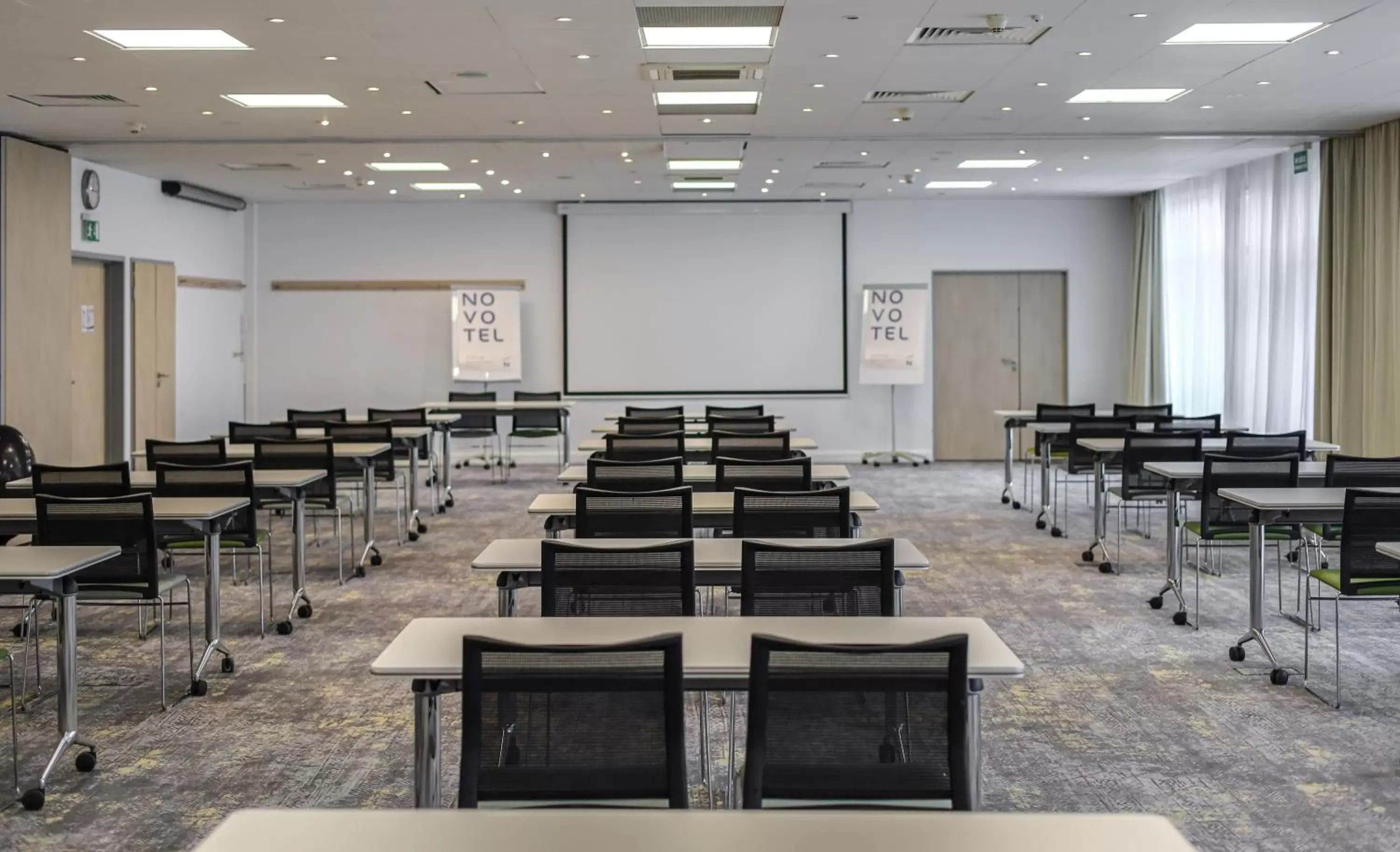 Meeting/conference room in Novotel Poznań Malta