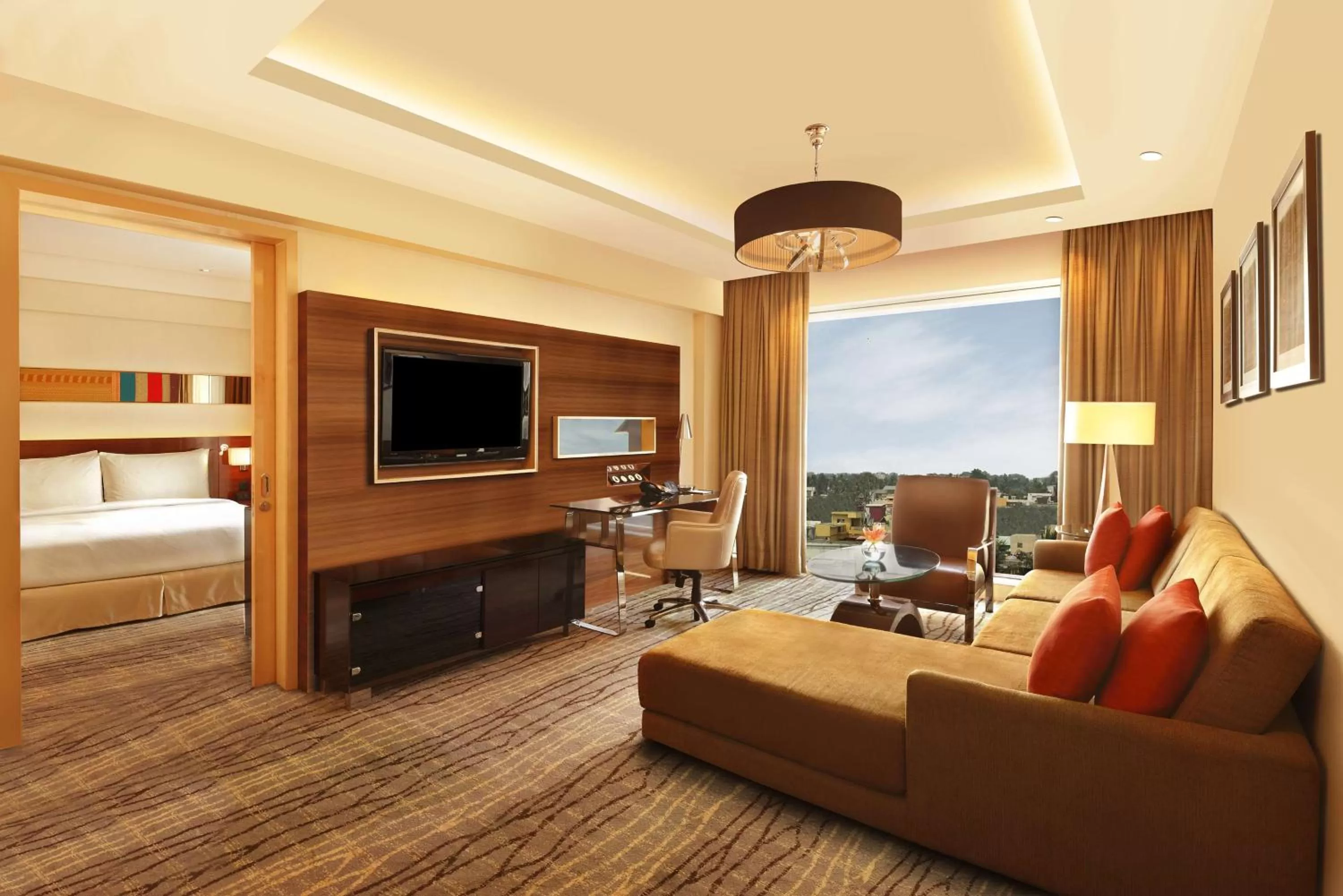 Living room, Bed in Hilton Chennai