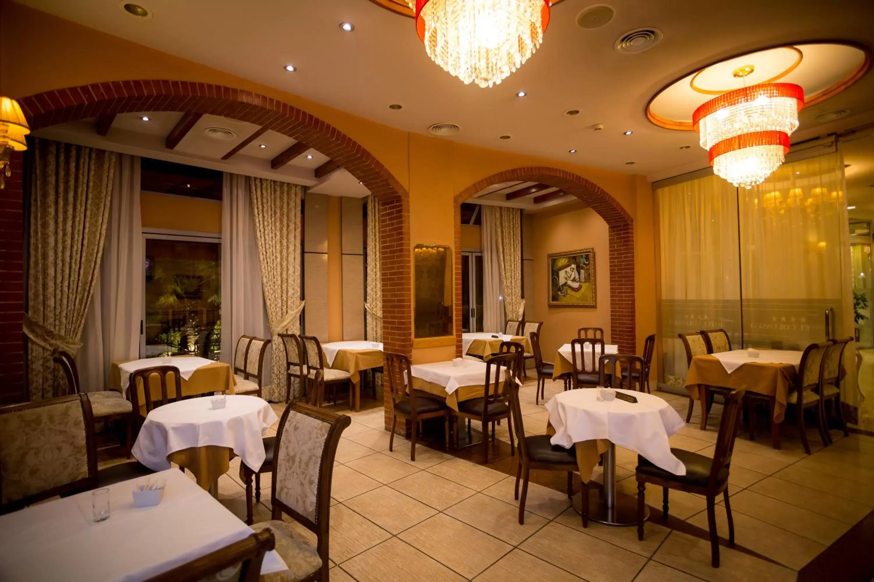 Restaurant/Places to Eat in Hotel Colosseo & Spa