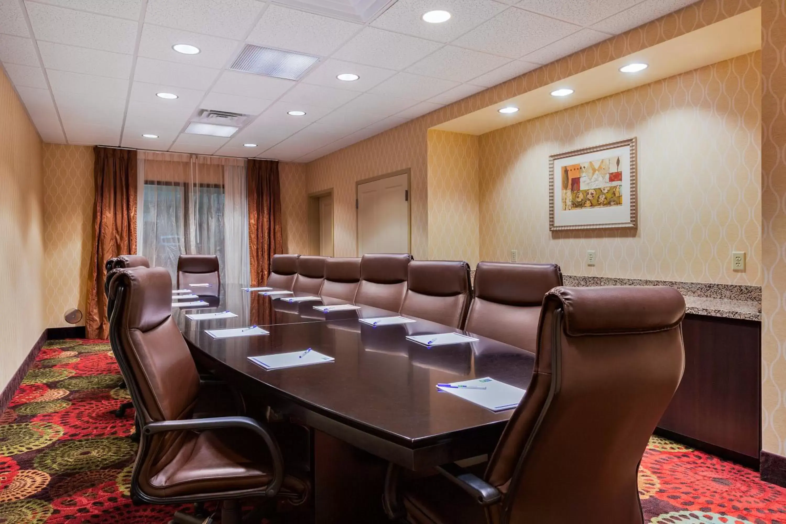 Meeting/conference room in Holiday Inn Express and Suites Missoula, an IHG Hotel