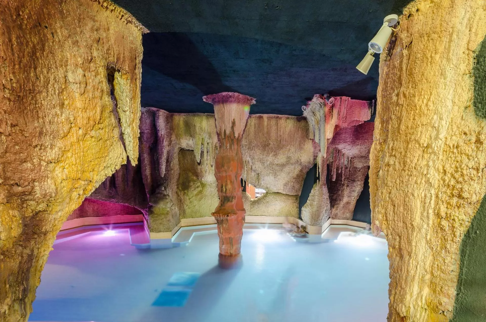 Swimming pool in Hunguest Hotel Aqua Sol