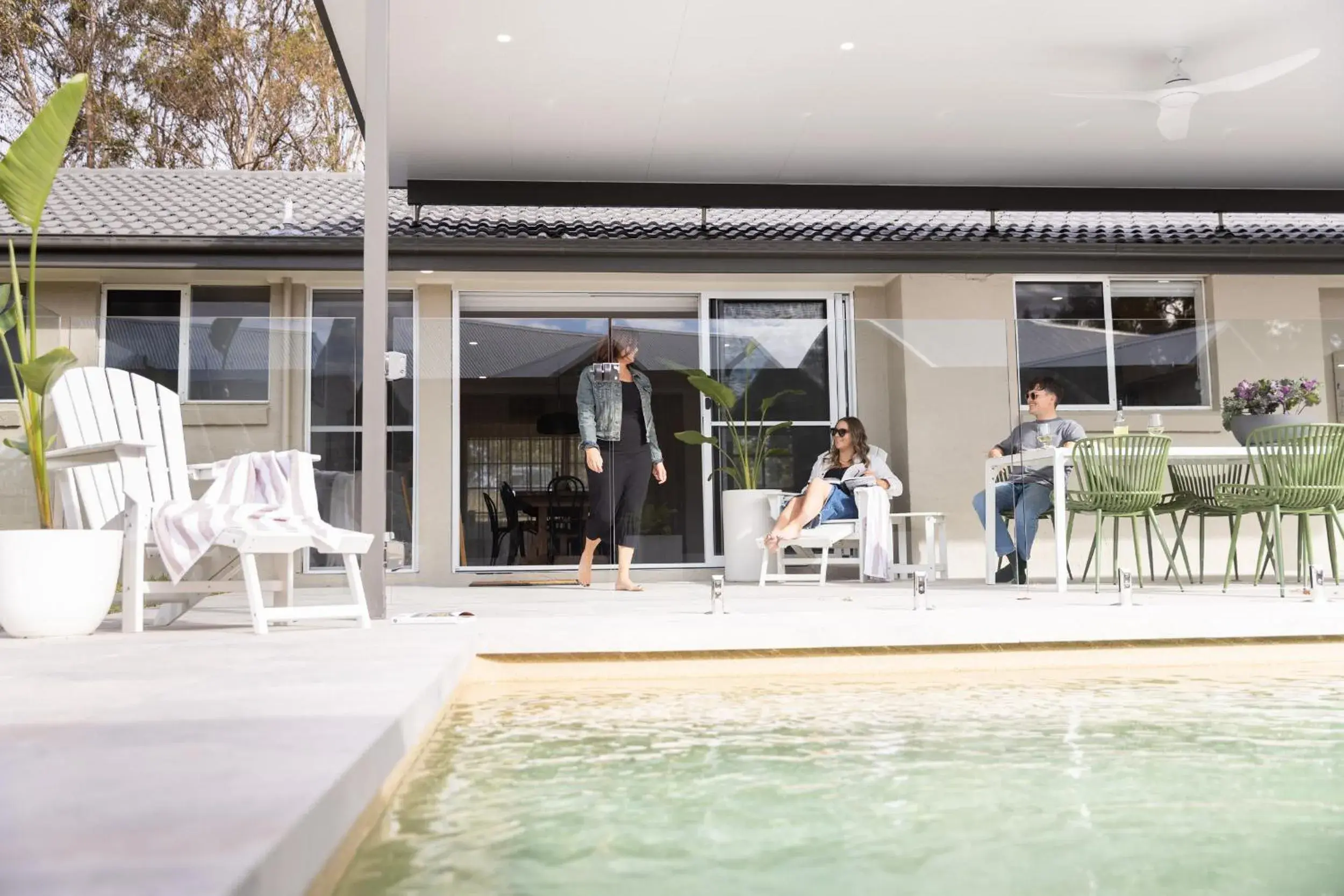 People, Swimming Pool in Hermitage Lodge