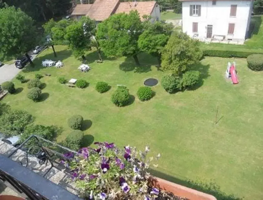 Garden, Bird's-eye View in Terrazza con Vista Grande