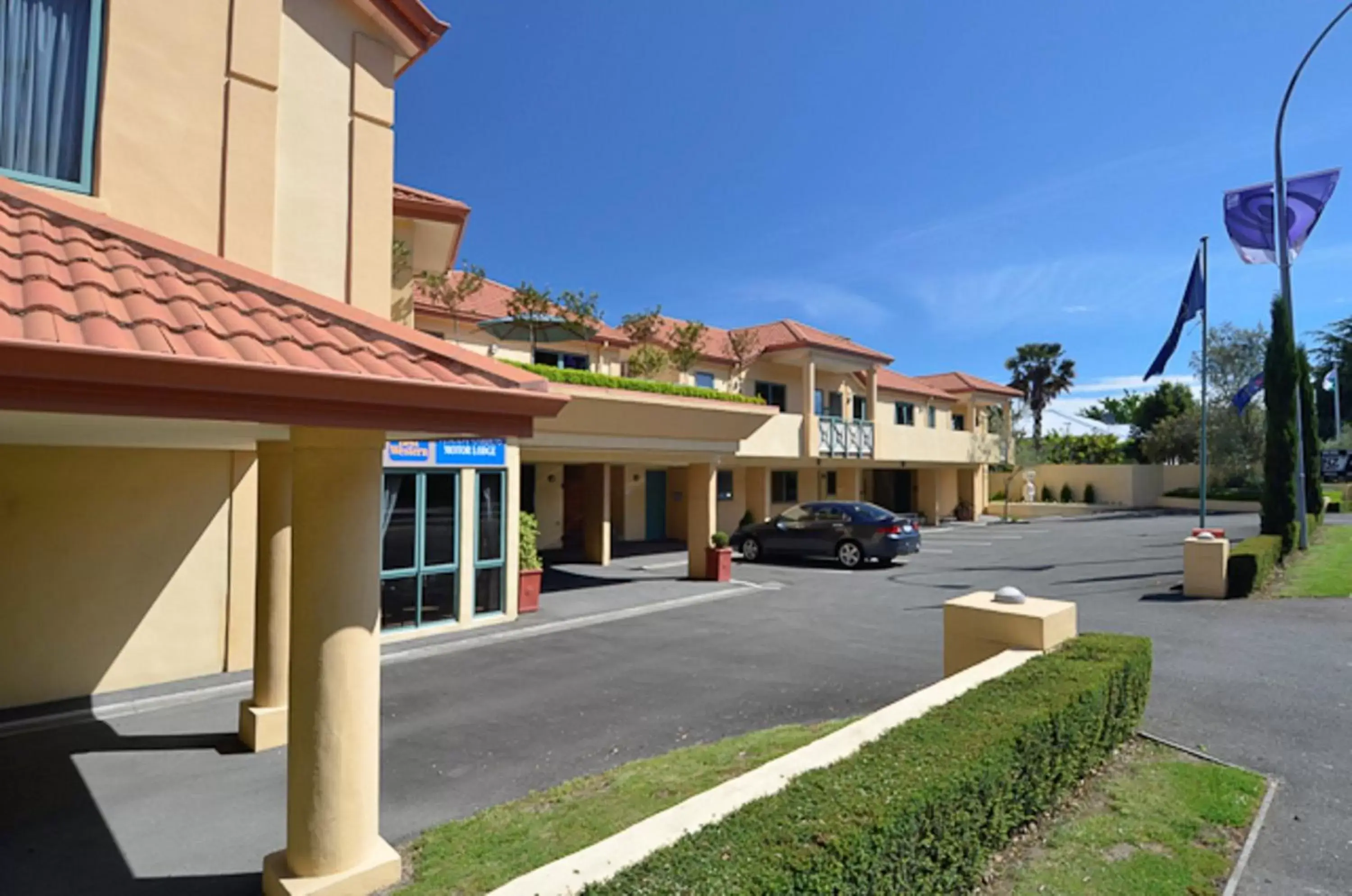 Facade/entrance, Property Building in Tuscany Gardens Motor Lodge