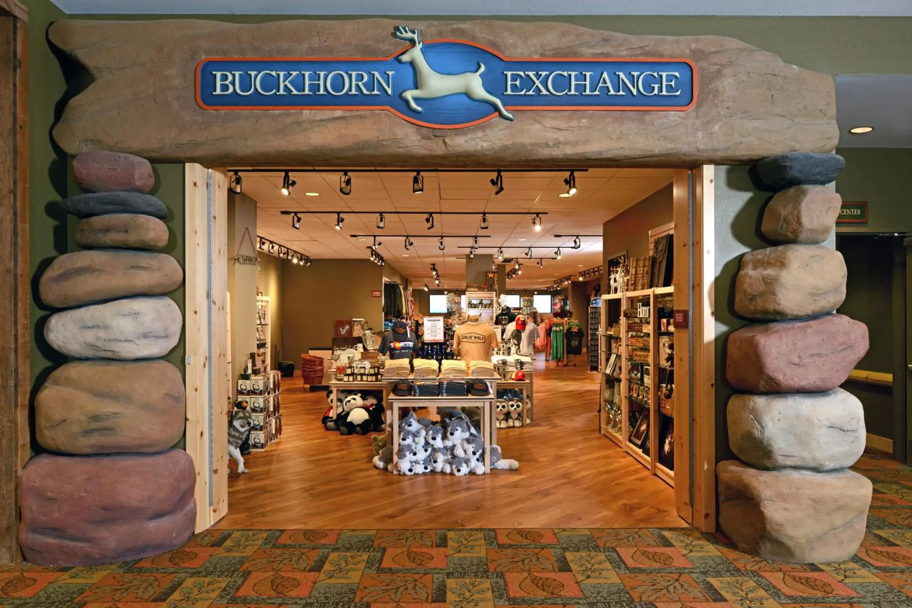 On-site shops in Great Wolf Lodge Colorado Springs