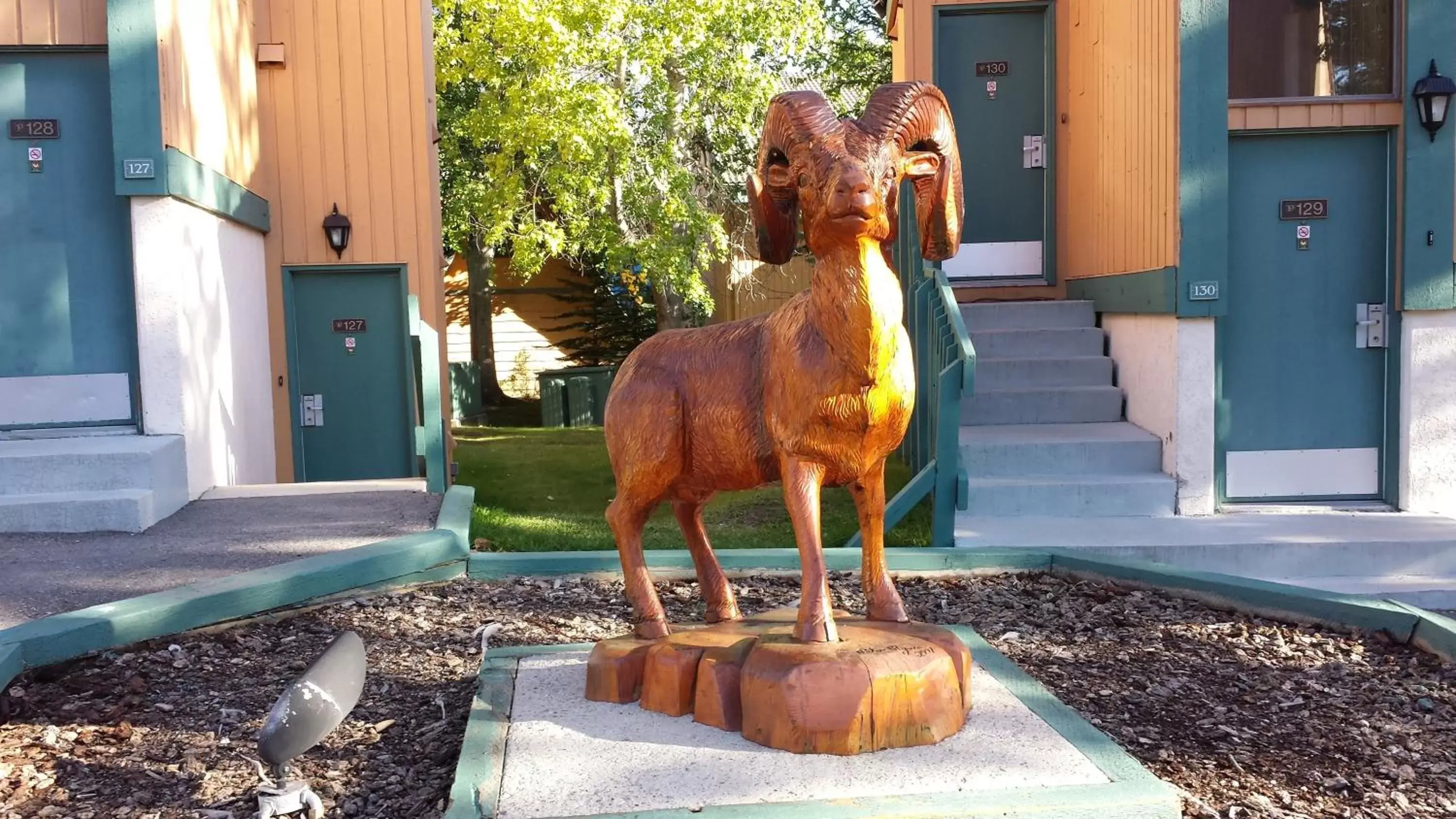 Decorative detail in Douglas Fir Resort & Chalets