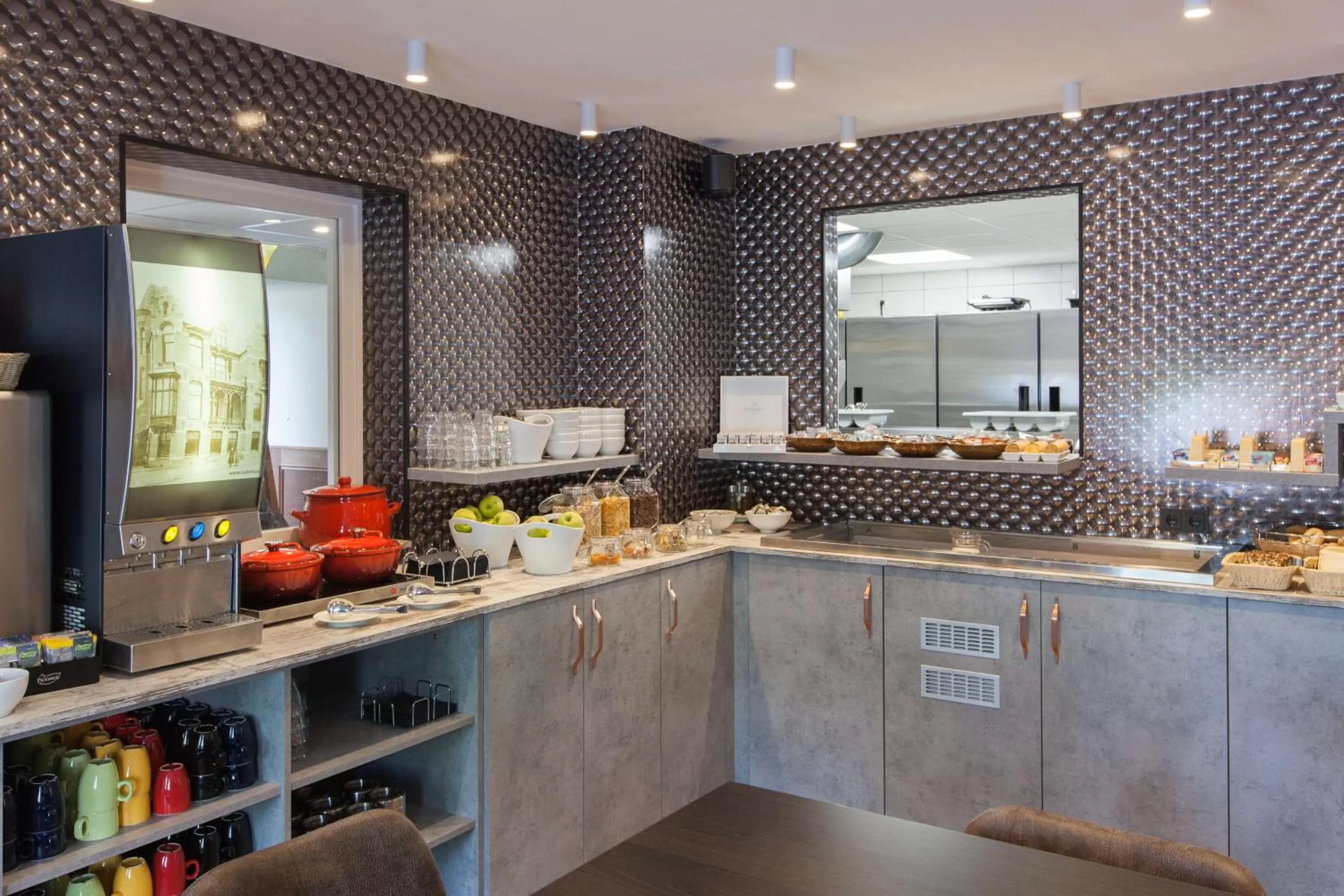 Restaurant/places to eat in Best Western Hotel Den Haag