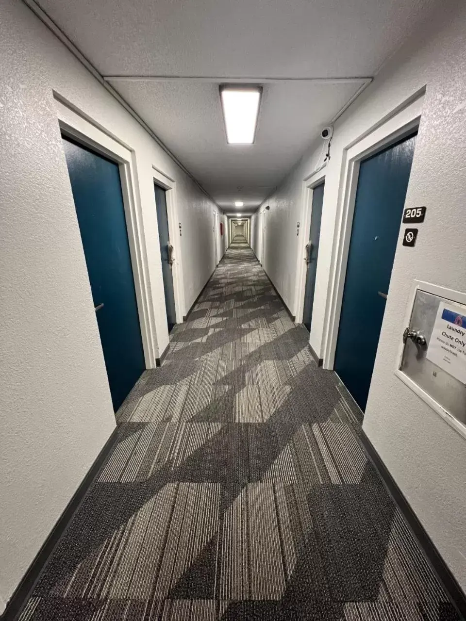 Floor plan in Motel 6-Council Bluffs, IA - Omaha East