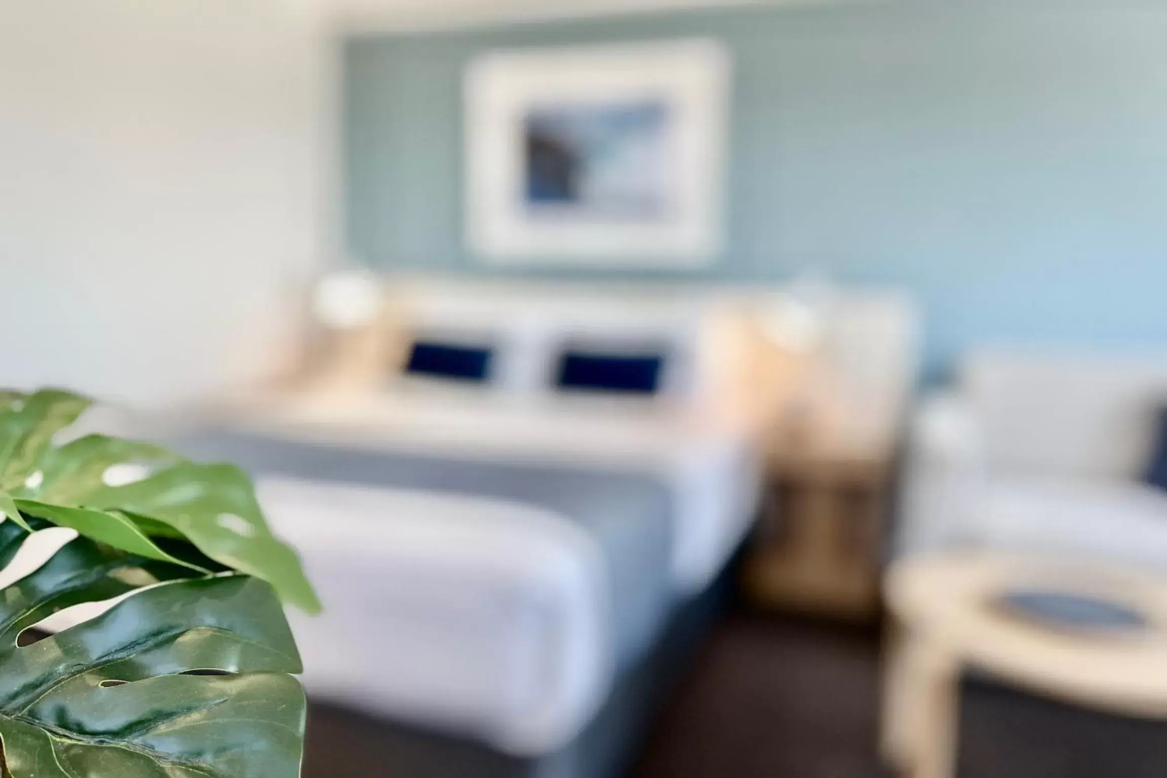 Bed in Coogee Sands Hotel & Apartments