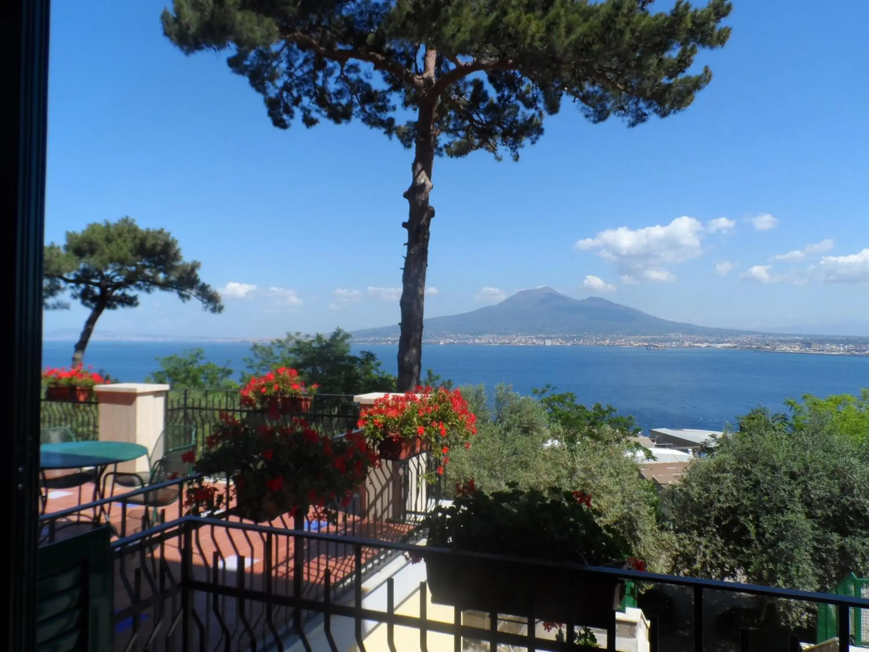 Sea view in Ancelle Sorrento - Casa d'Accoglienza