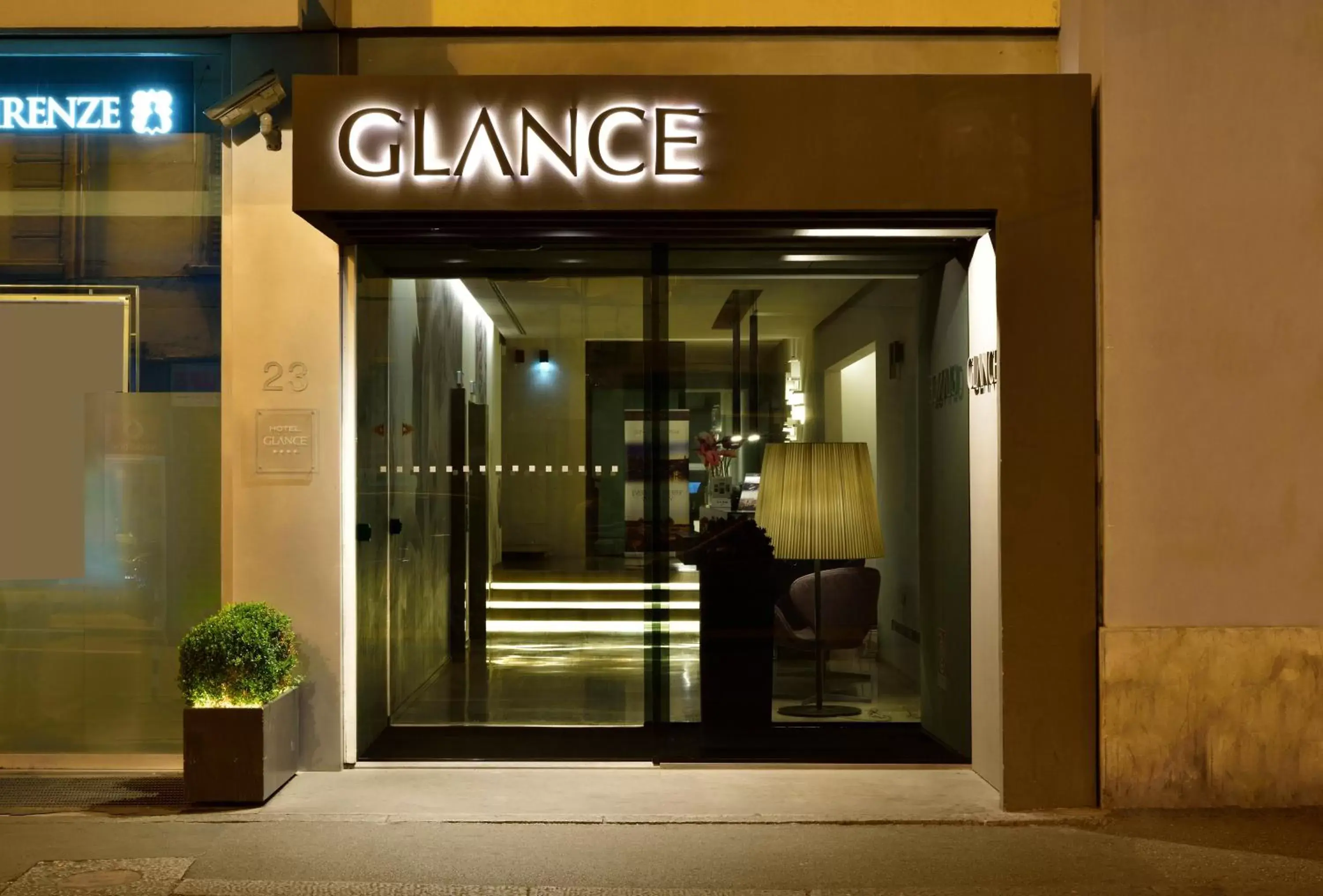 Facade/entrance in Hotel Glance In Florence