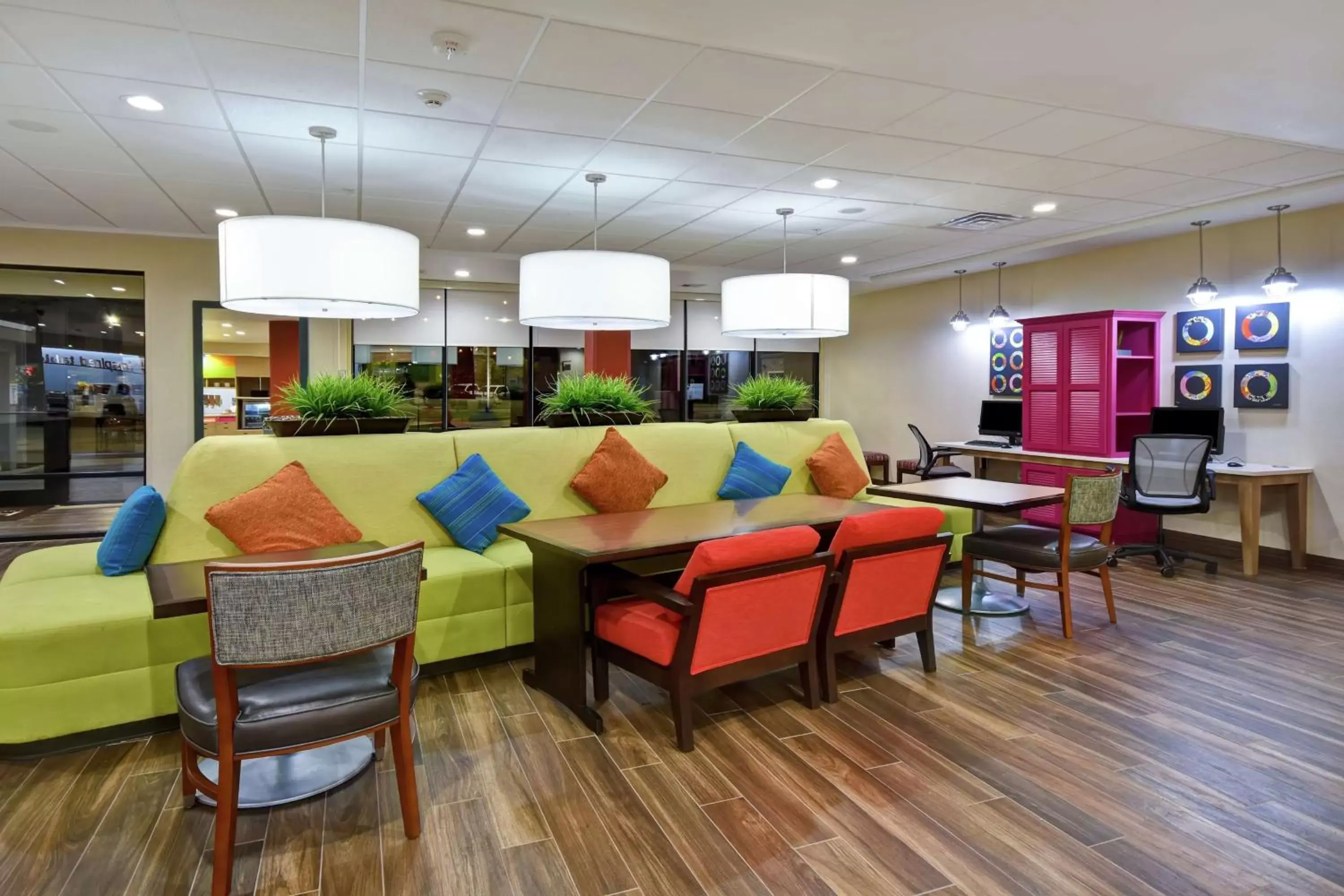 Lobby or reception in Home2 Suites By Hilton El Reno