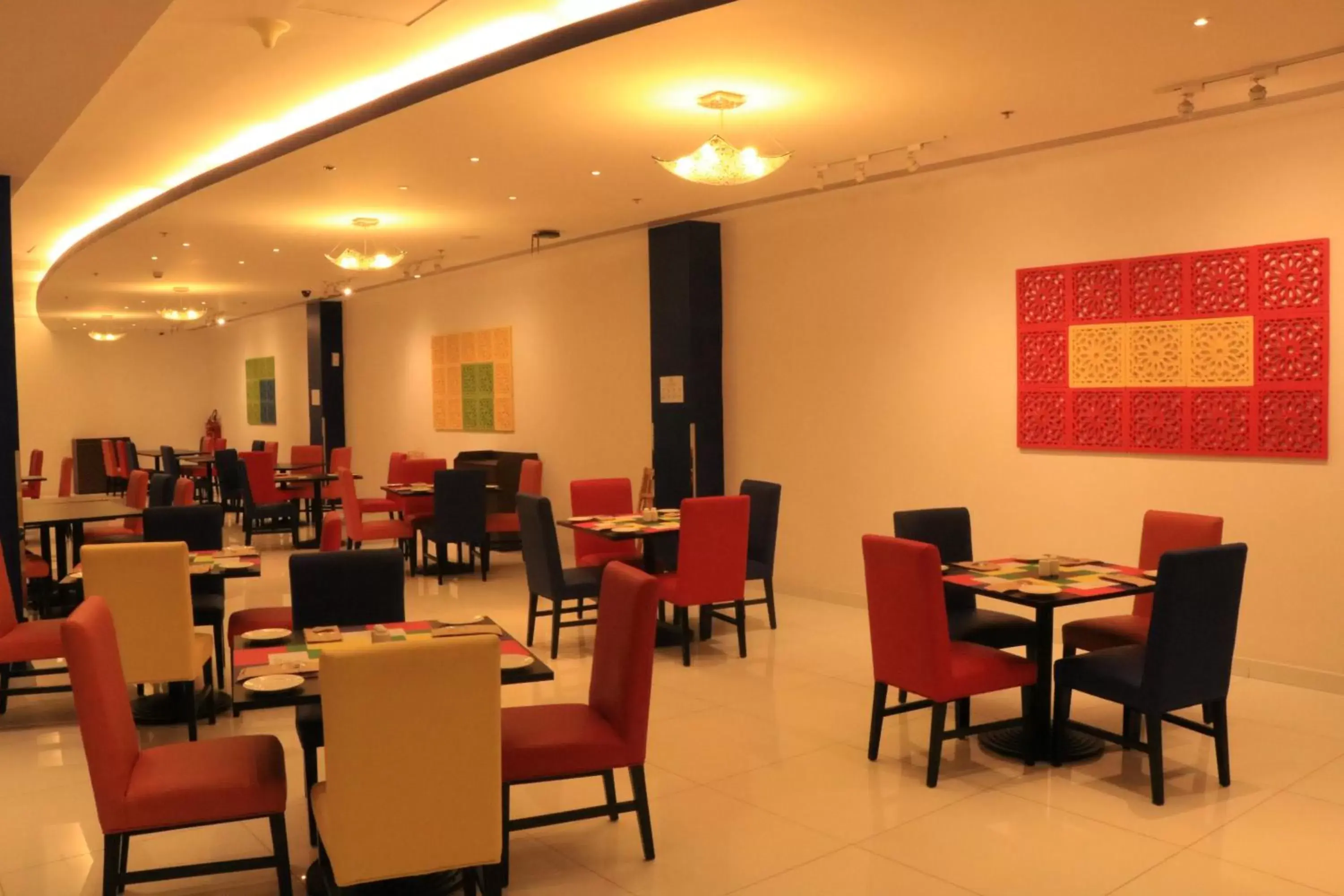 Restaurant/Places to Eat in Best Western Premier Muscat